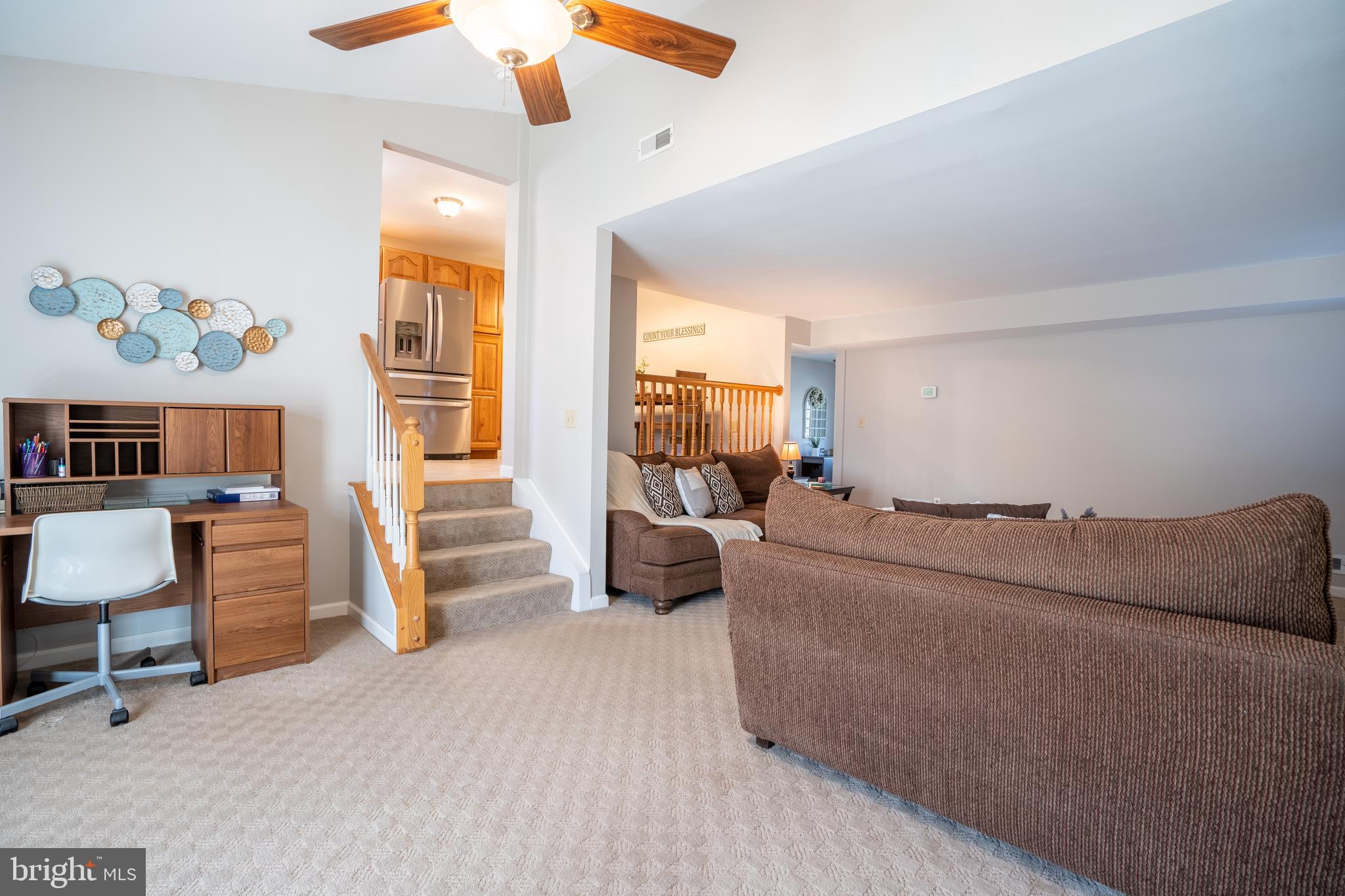 CRESTWOOD - Residential