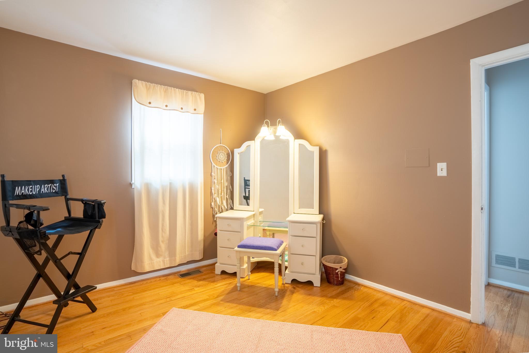 CRESTWOOD - Residential