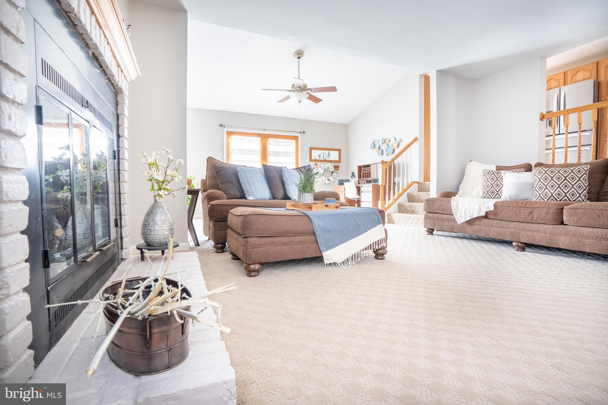 CRESTWOOD - Residential