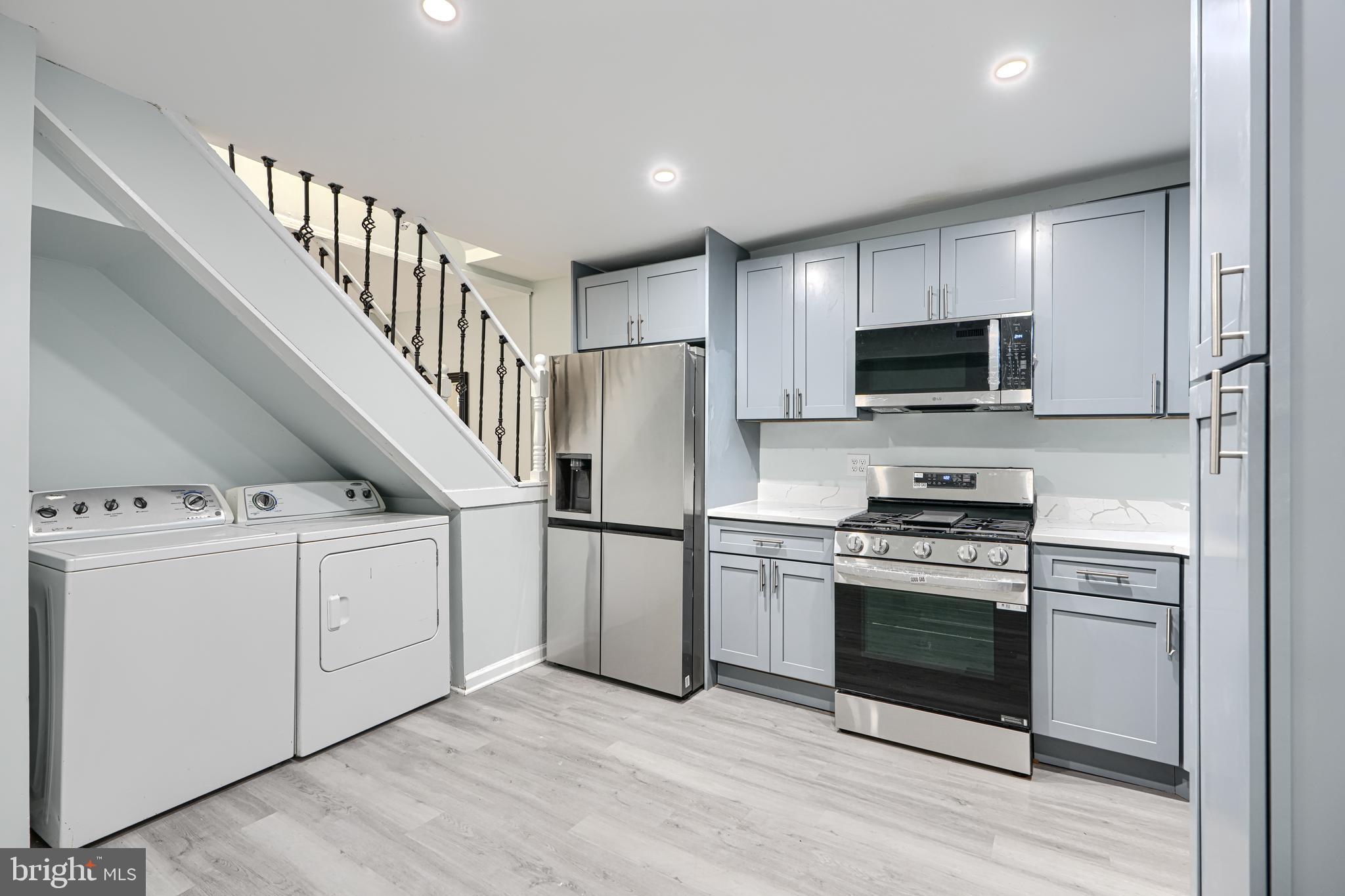 WAVERLY - Residential