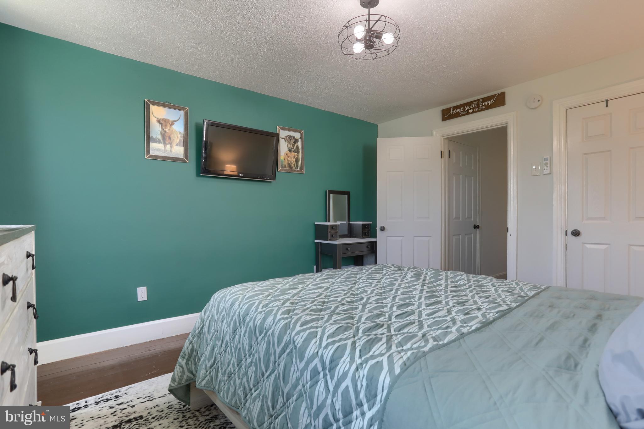 ELIZABETHTOWN BOROUGH - Residential