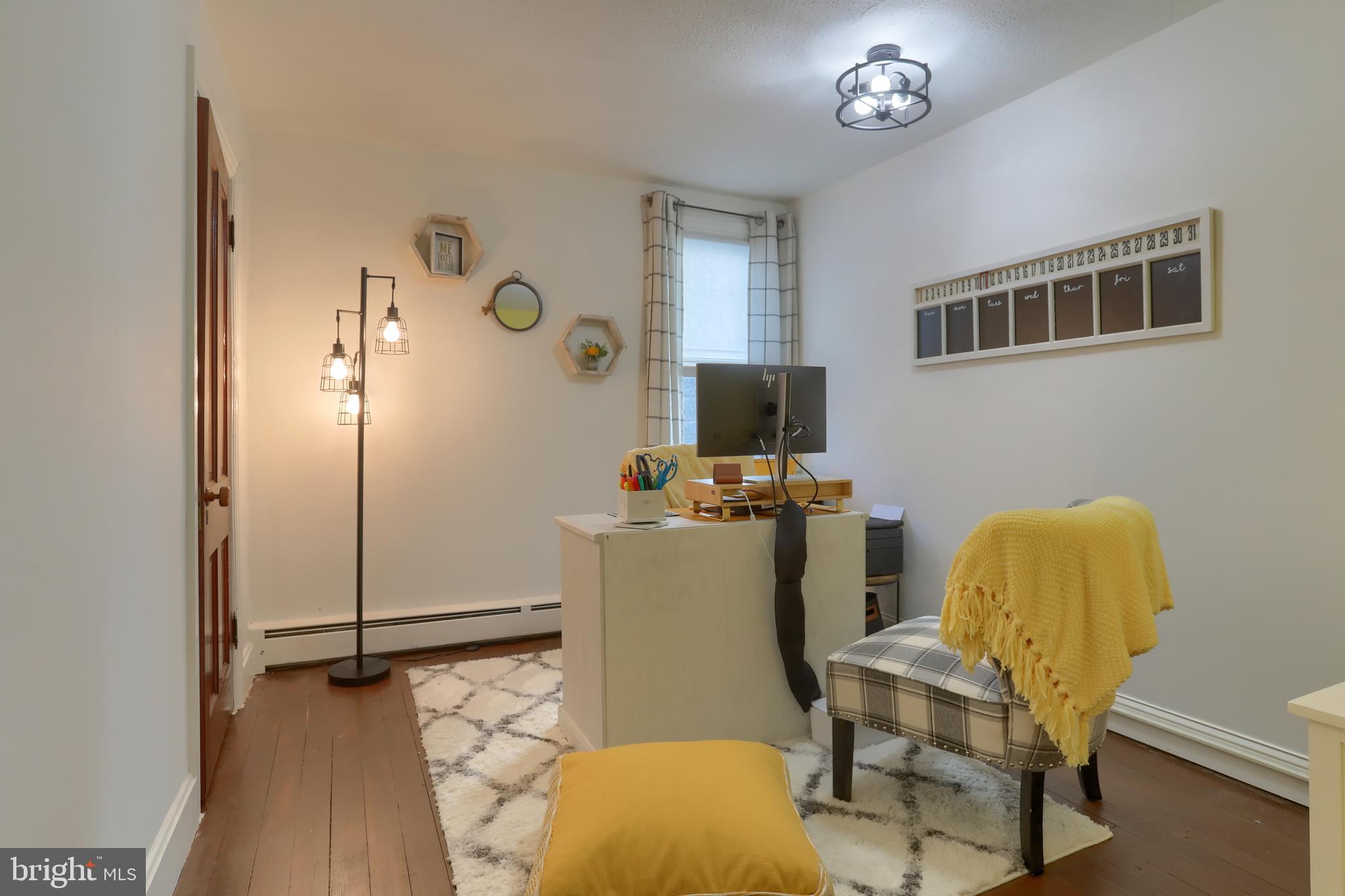 ELIZABETHTOWN BOROUGH - Residential