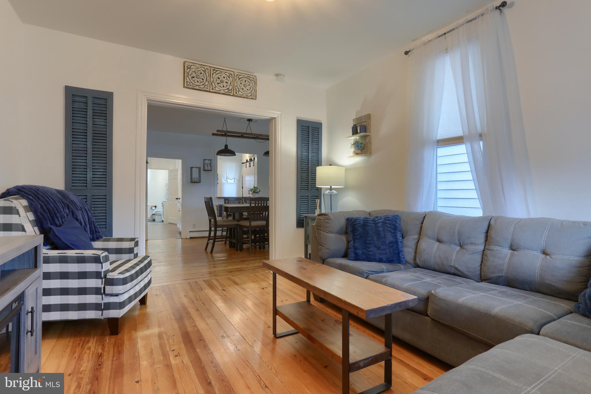 ELIZABETHTOWN BOROUGH - Residential