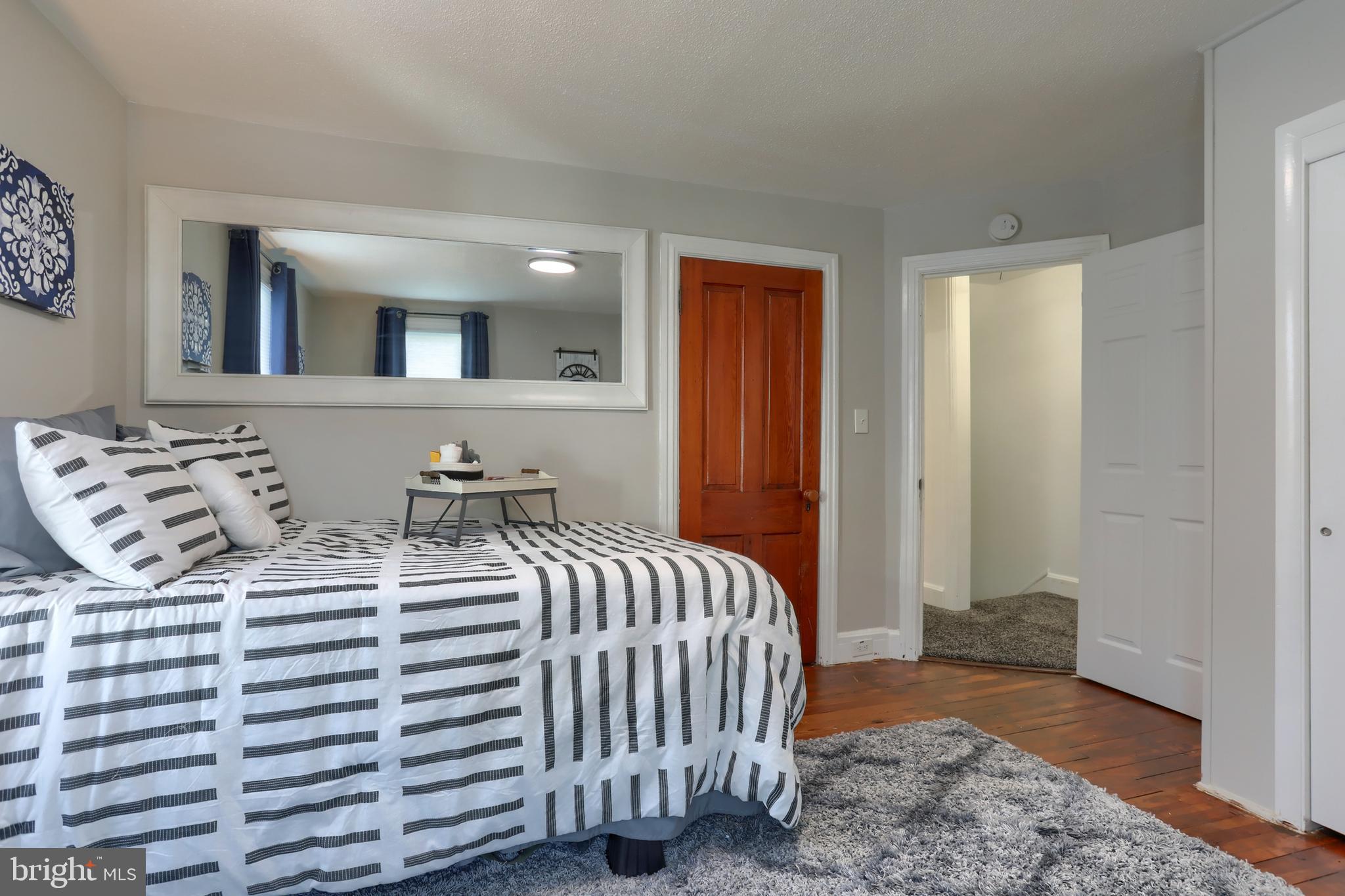 ELIZABETHTOWN BOROUGH - Residential