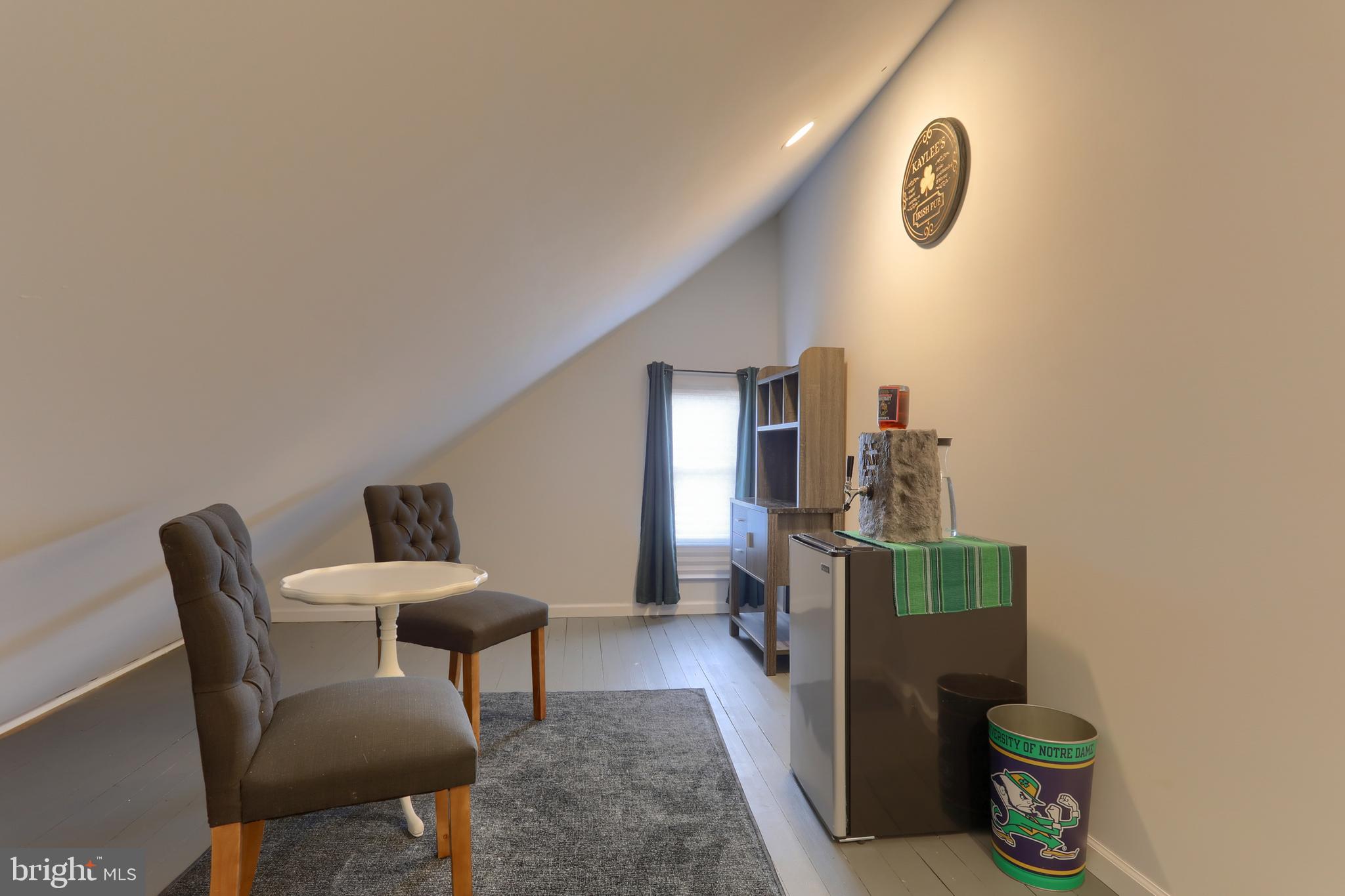 ELIZABETHTOWN BOROUGH - Residential