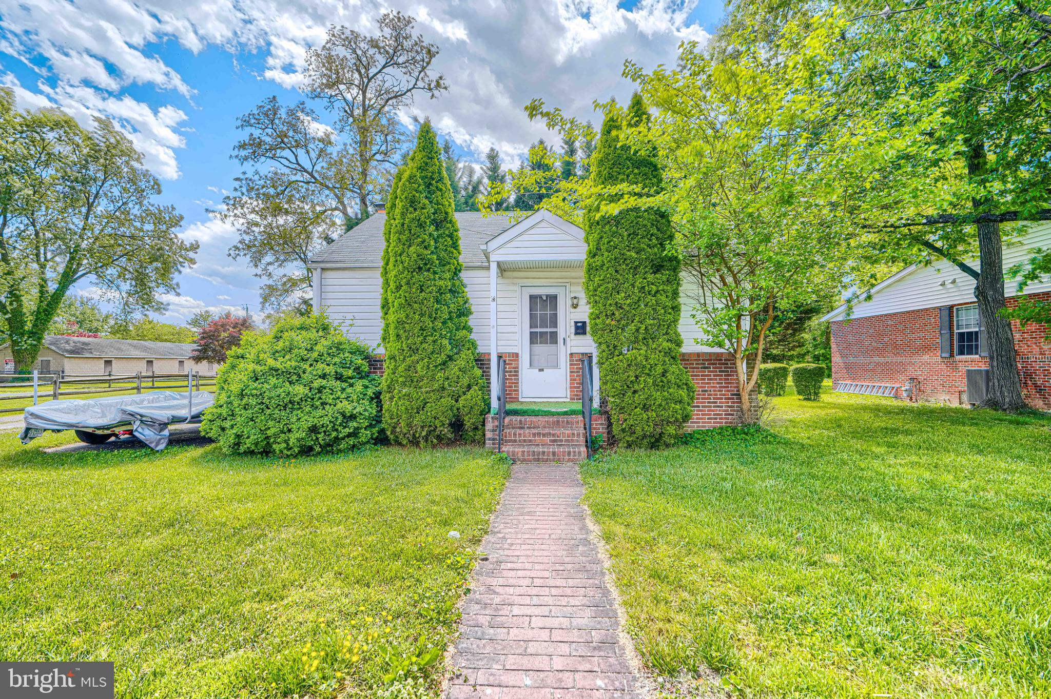 MIDDLE RIVER - Residential