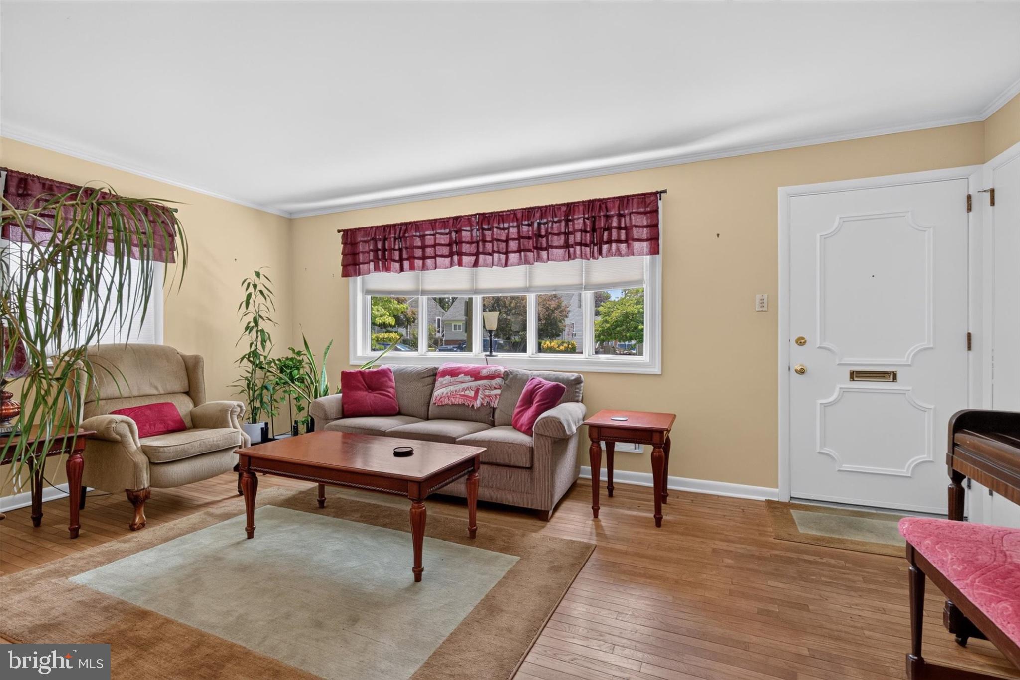 607 HILTON
