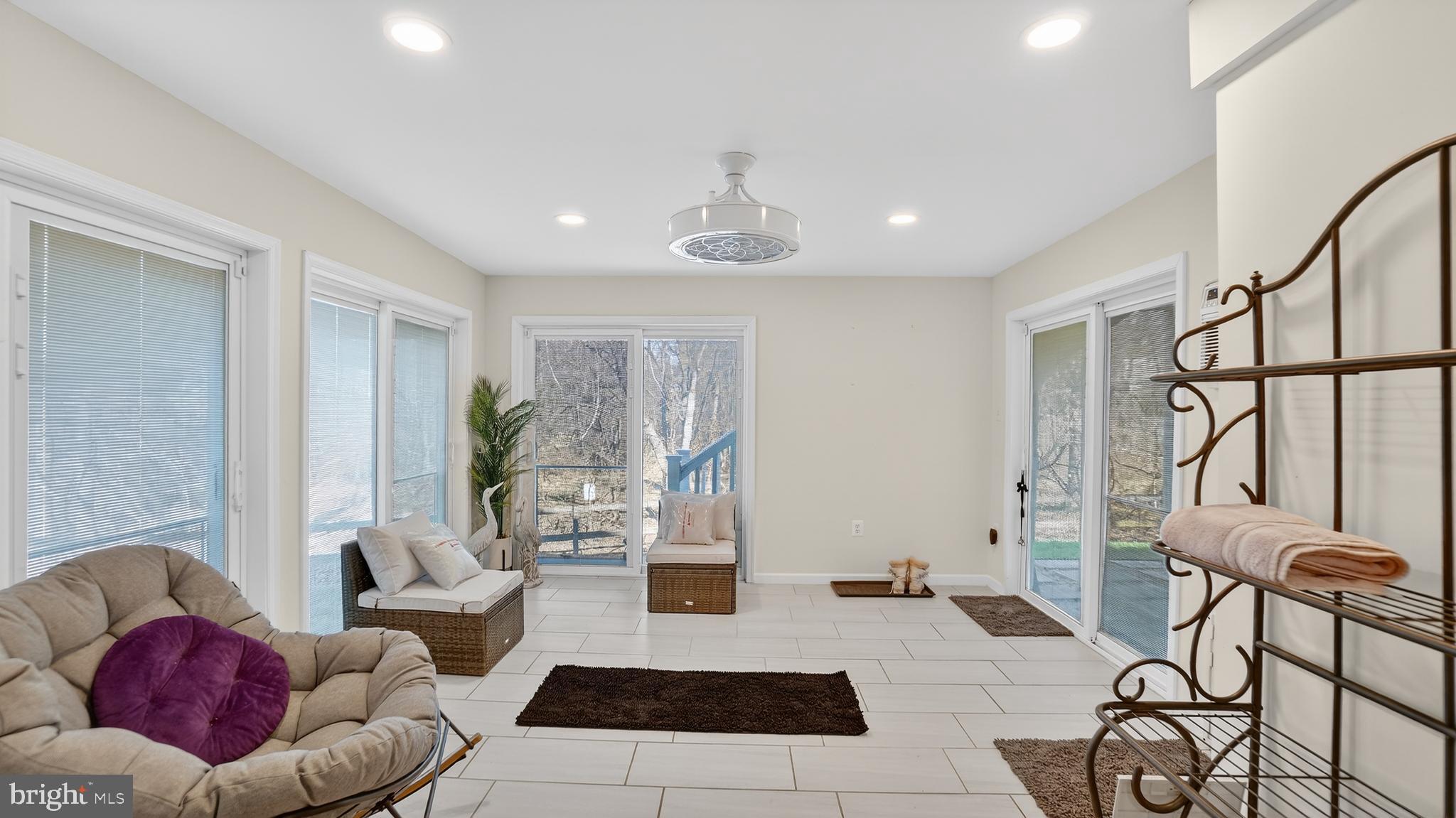 FAIRWOOD-PHASE 2-PLAT 10 - Residential