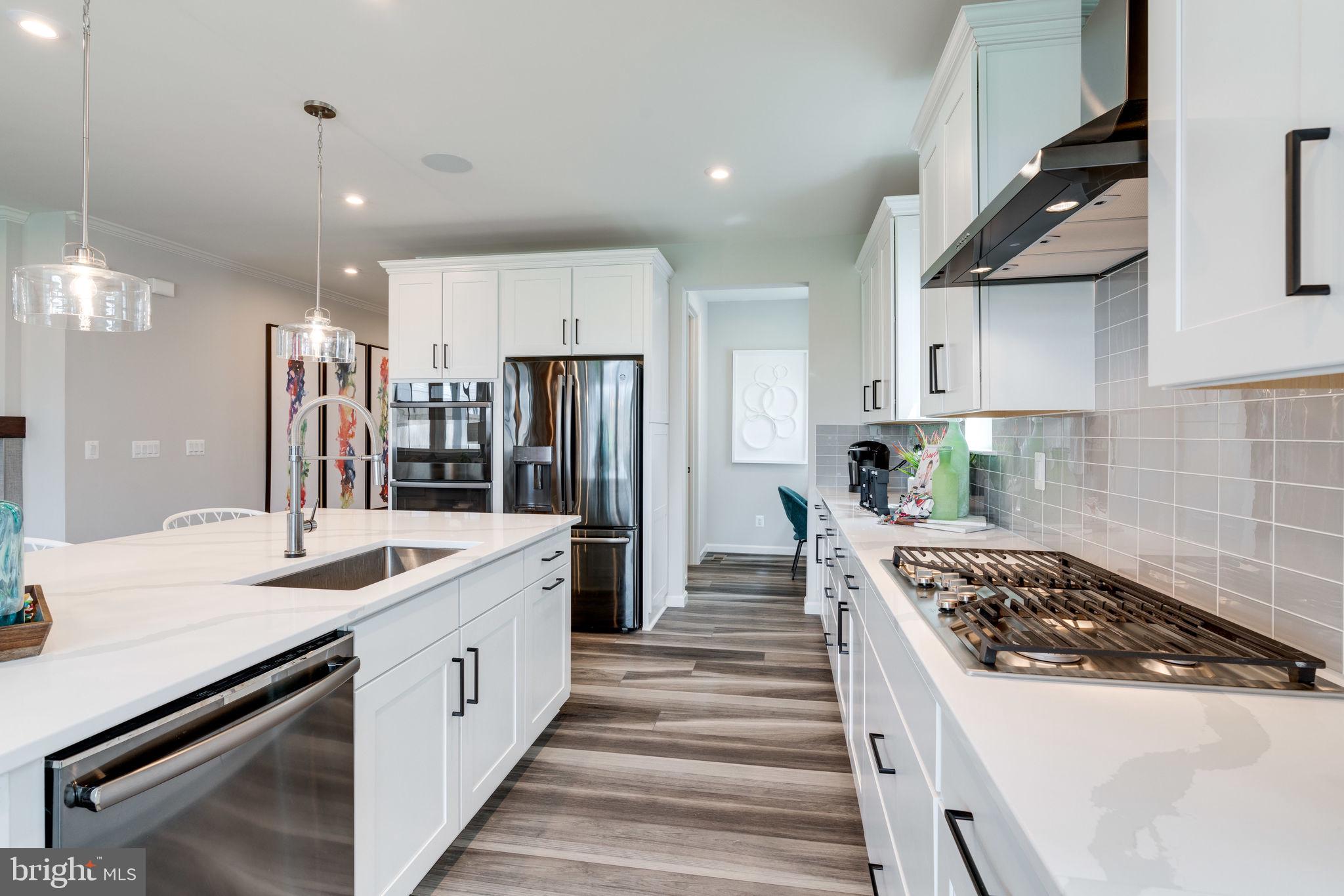 EMBREY MILL - Residential
