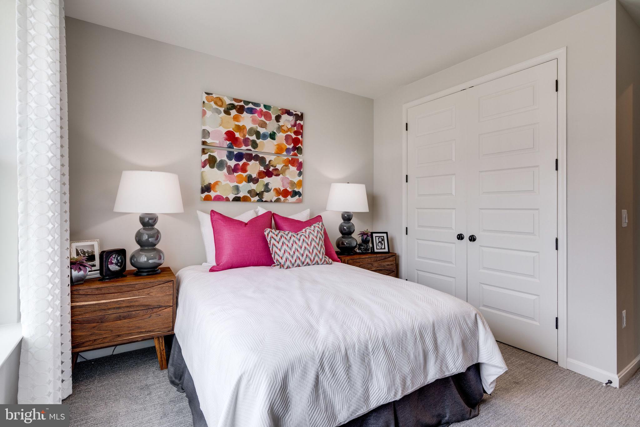 EMBREY MILL - Residential