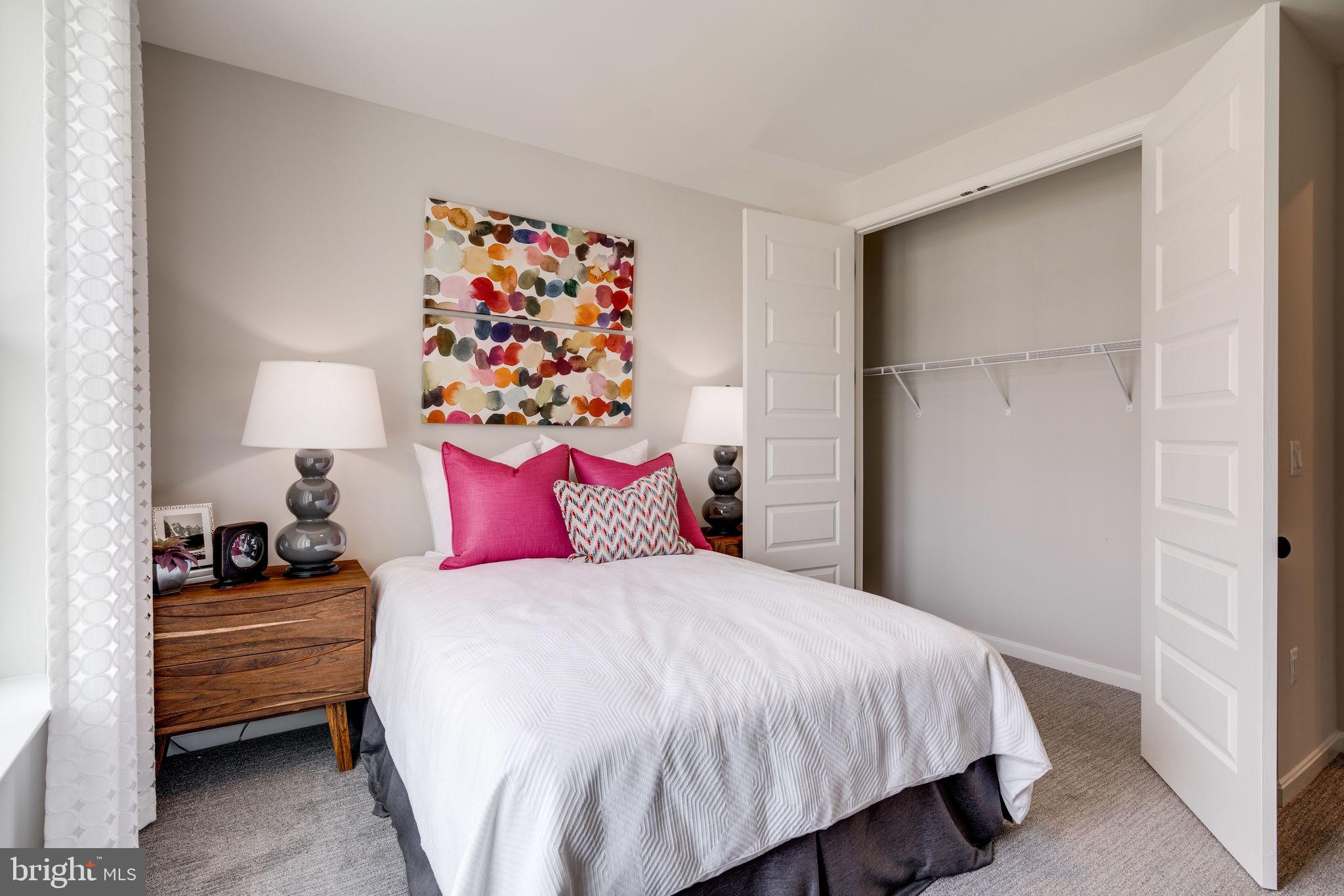 EMBREY MILL - Residential