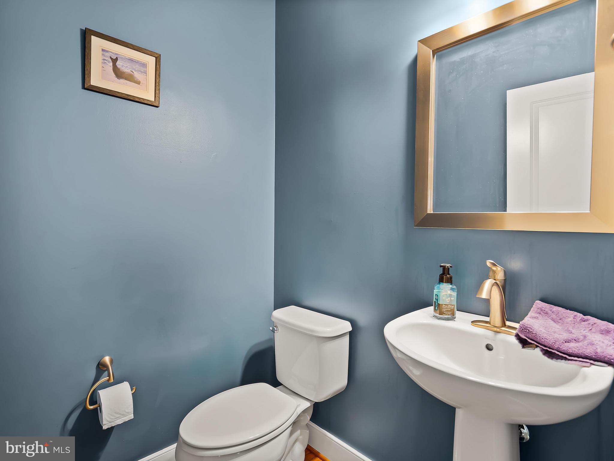 POTOMAC YARD CONDOMINIUM - Residential Lease