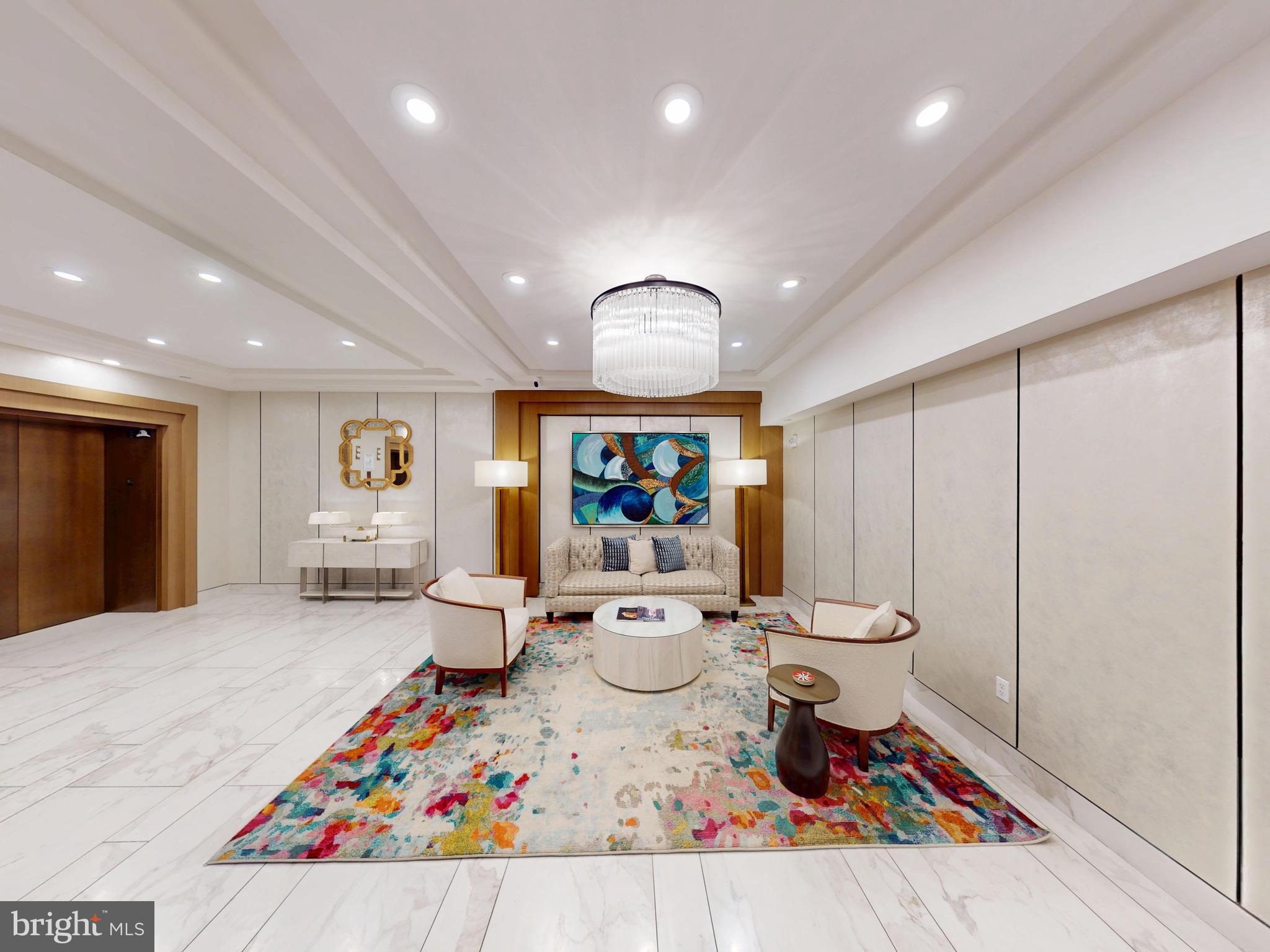 PIKE AND ROSE - Residential