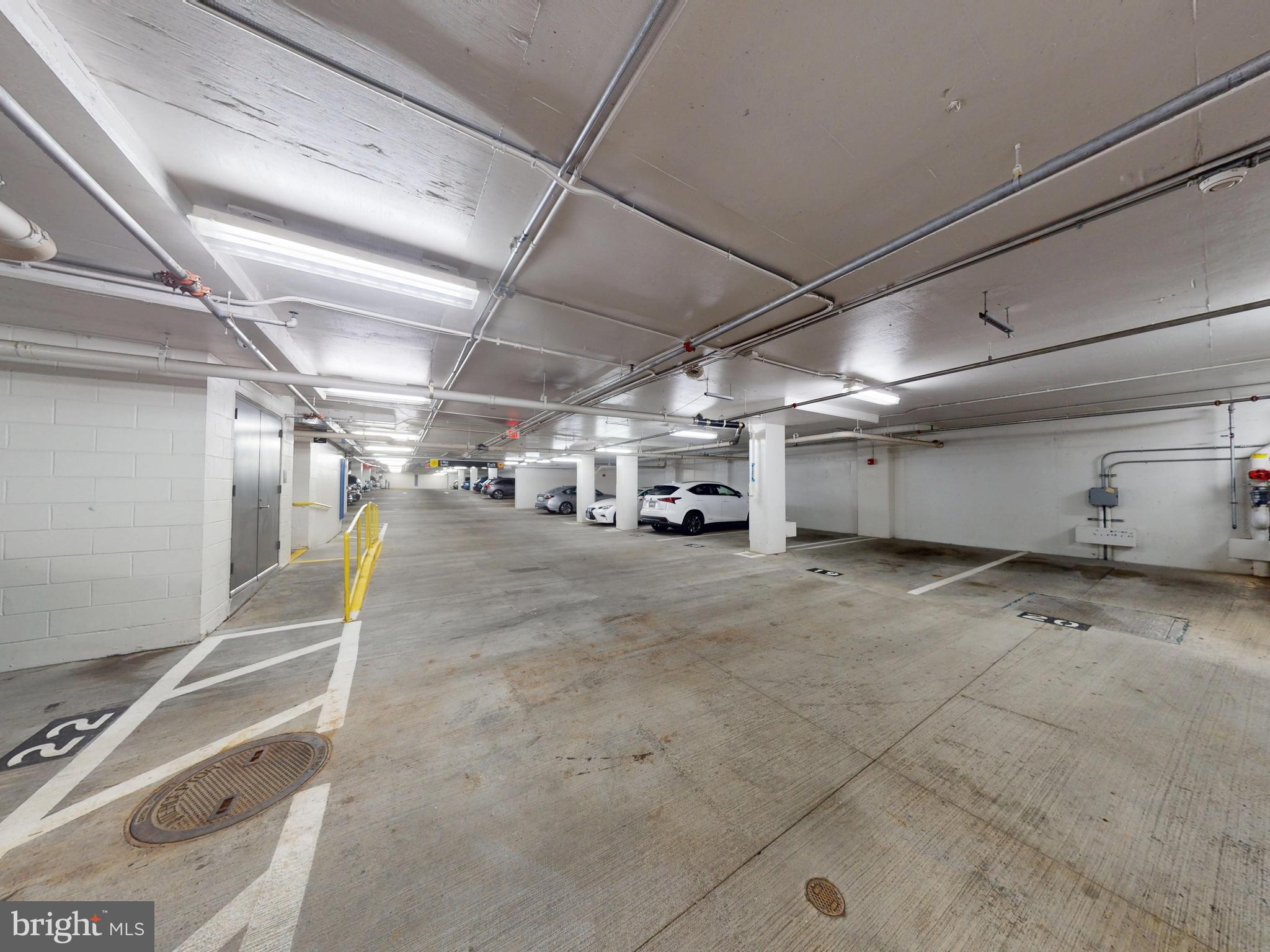 PIKE AND ROSE - Residential