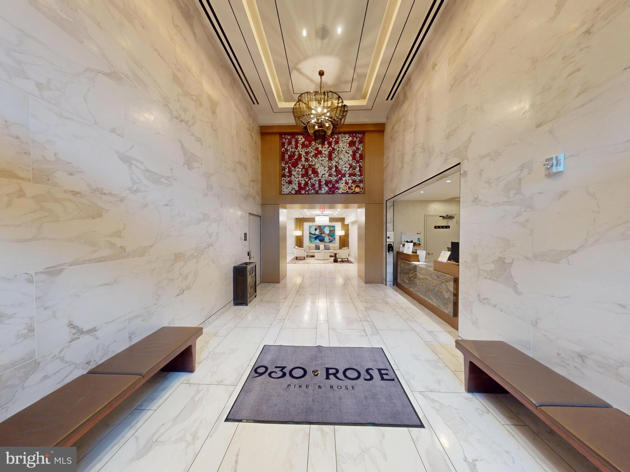 PIKE AND ROSE - Residential