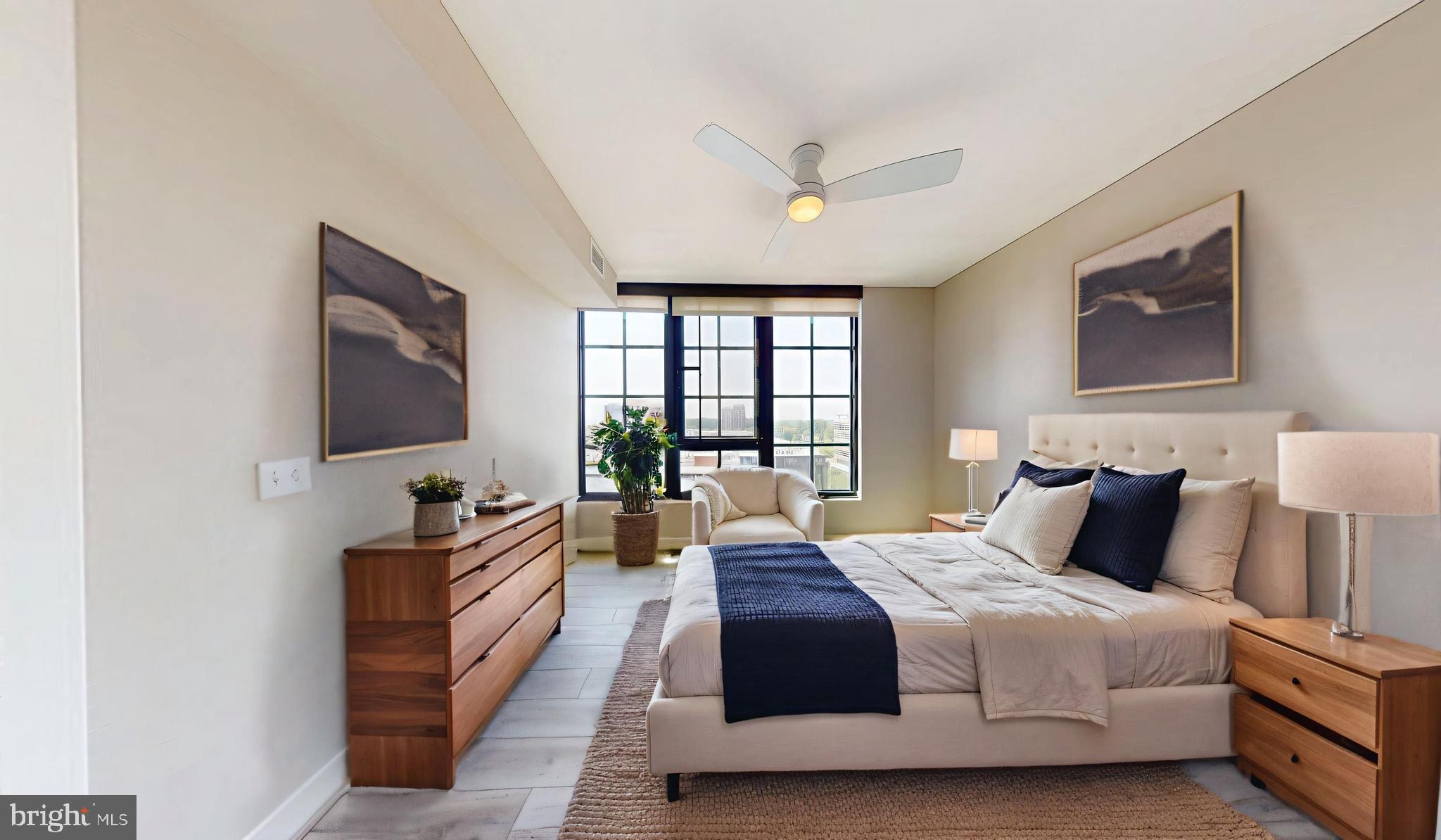 PIKE AND ROSE - Residential