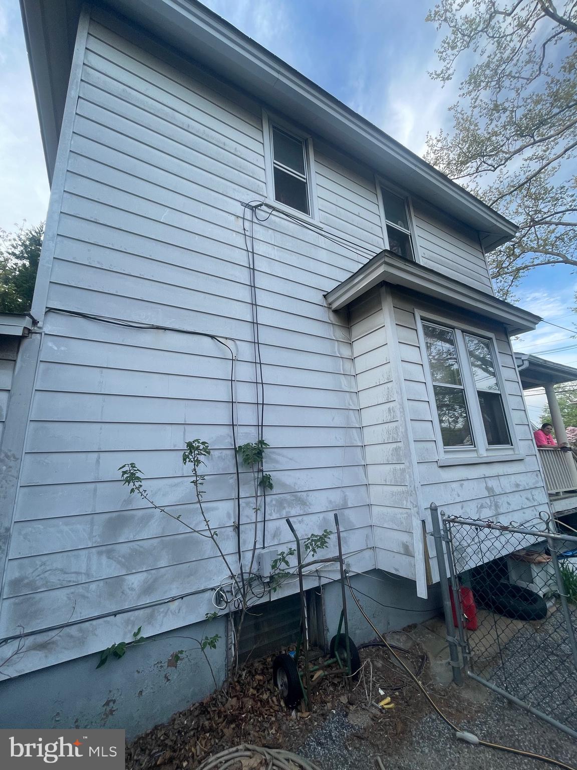 23 STEWART AVENUE