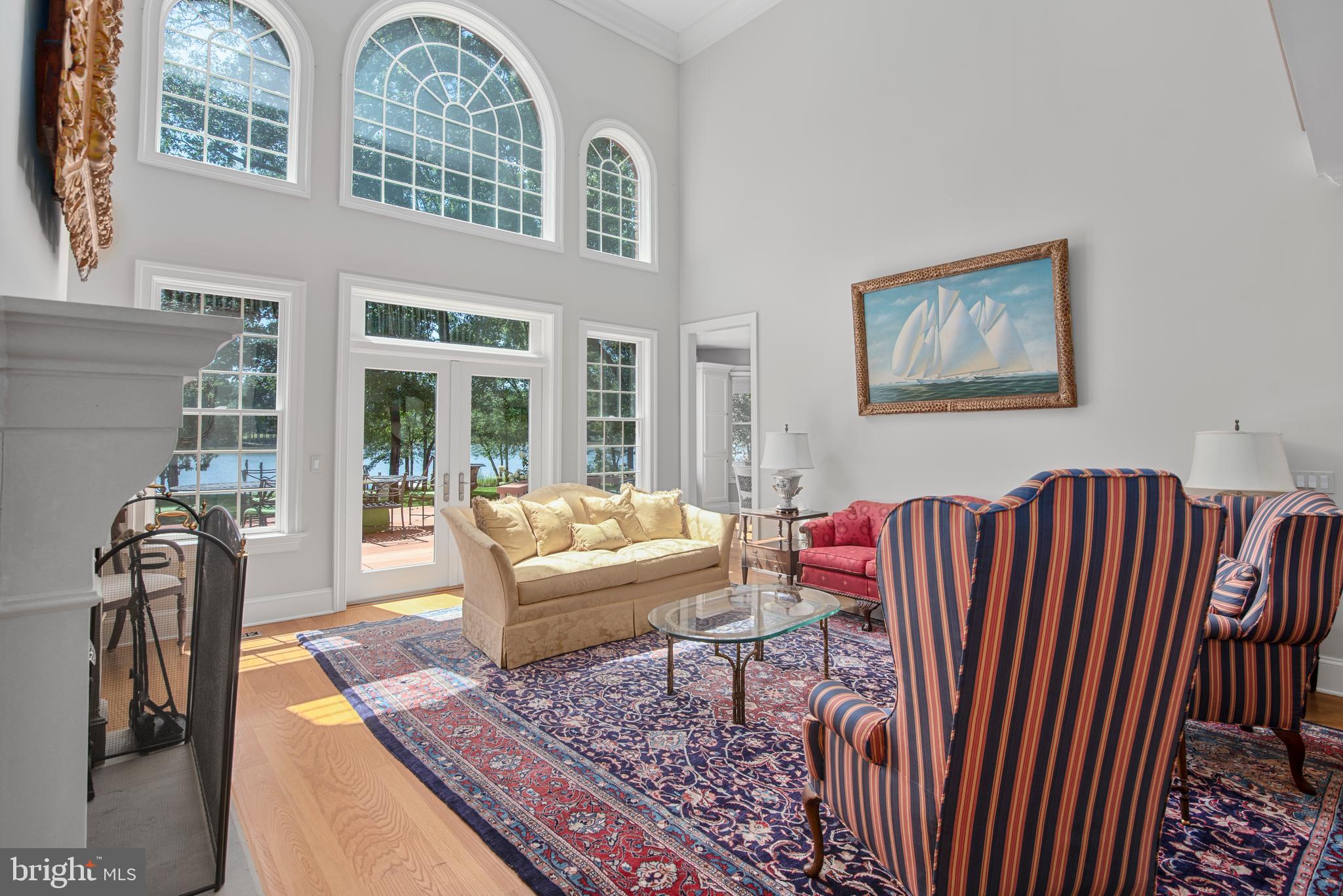 BAILEYS NECK - Residential