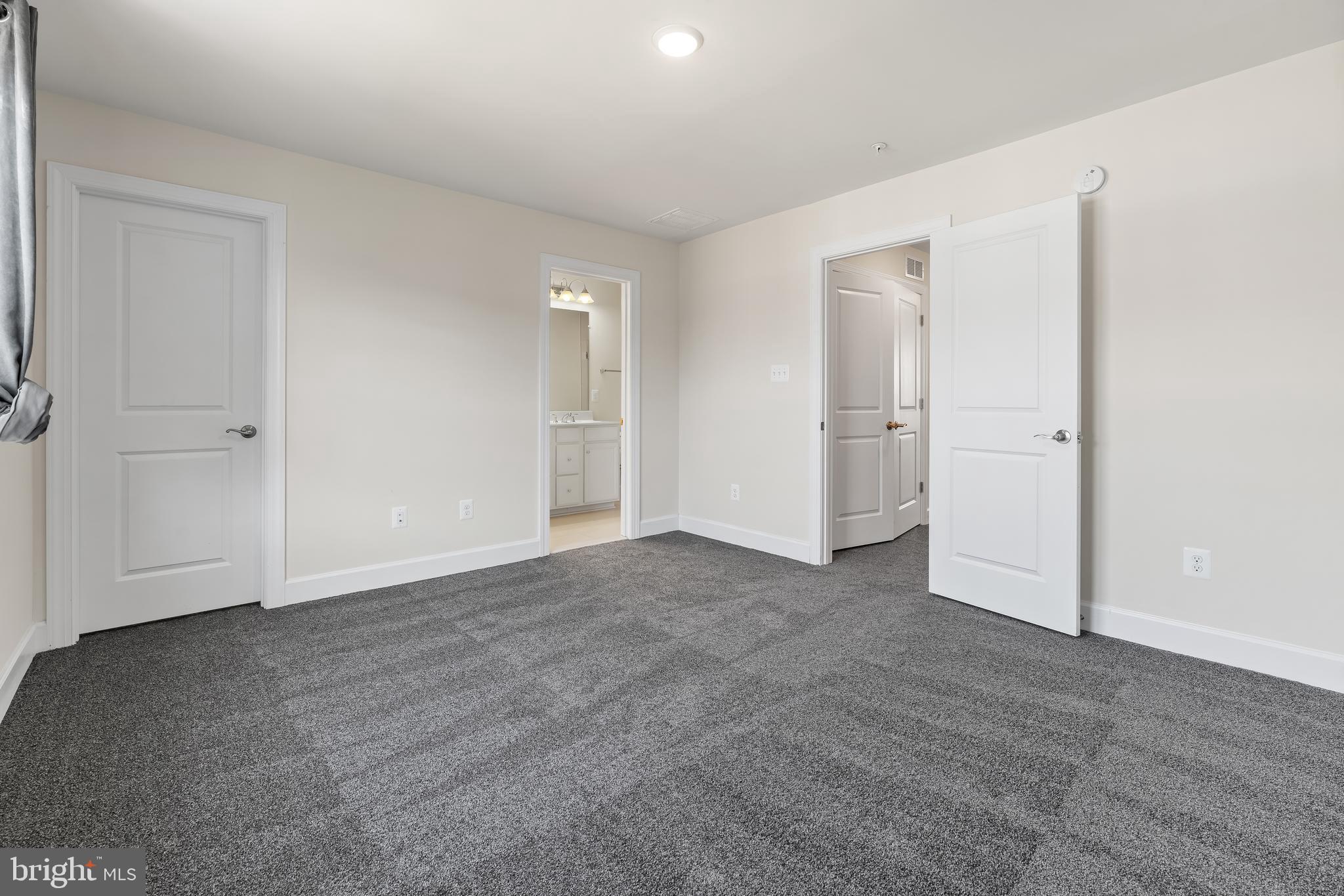 HAMILTON PARK - Residential Lease