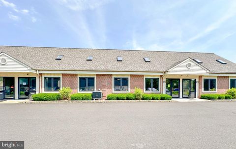 Photo of 406 E Pennsylvania Boulevard, FEASTERVILLE TREVOSE, PA 19053 (MLS # PABU2102254)