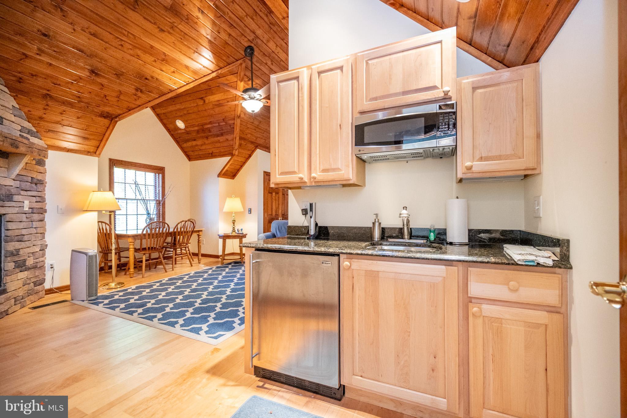 MEADOW MOUNTAIN - Residential