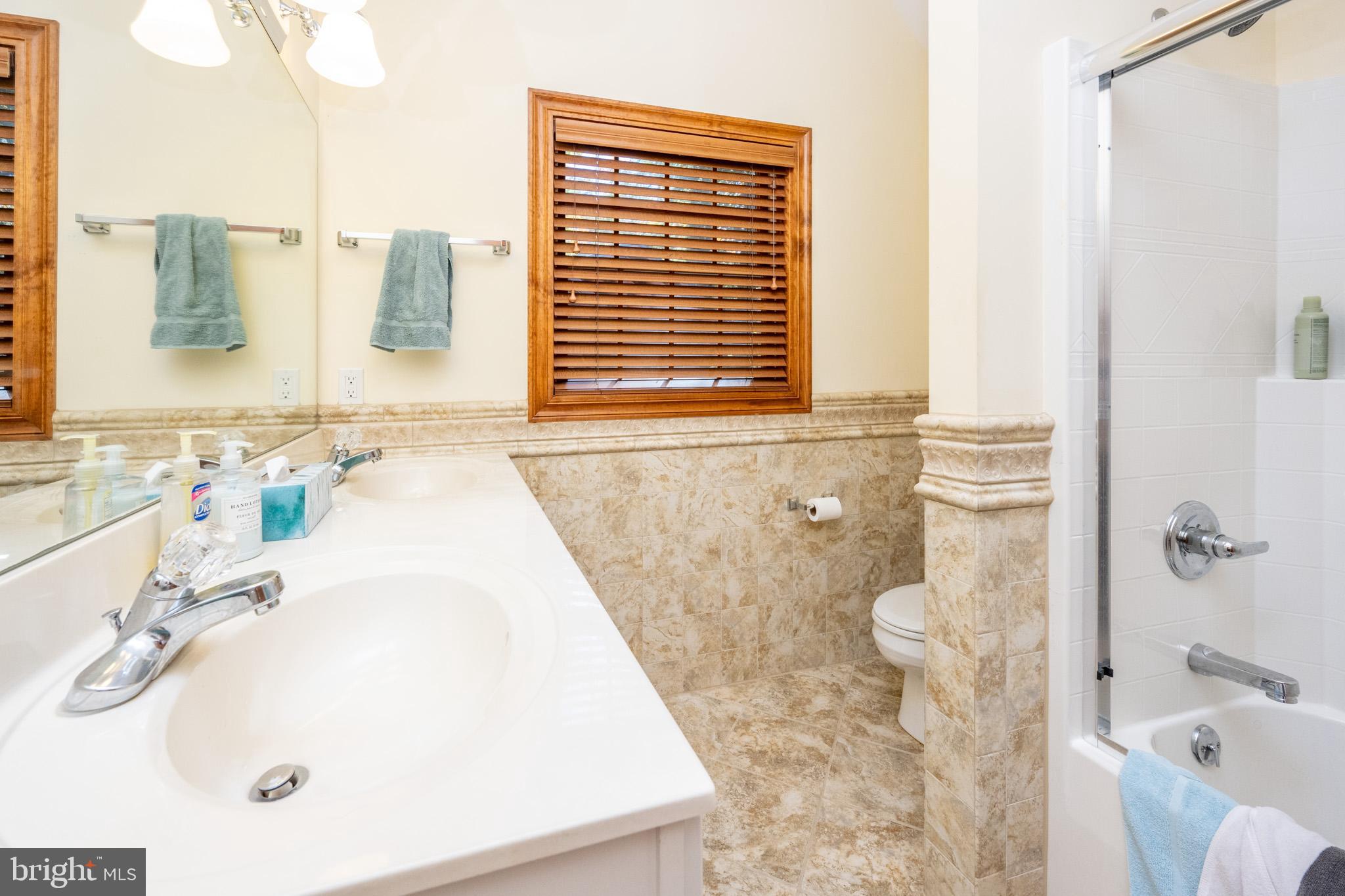 MEADOW MOUNTAIN - Residential