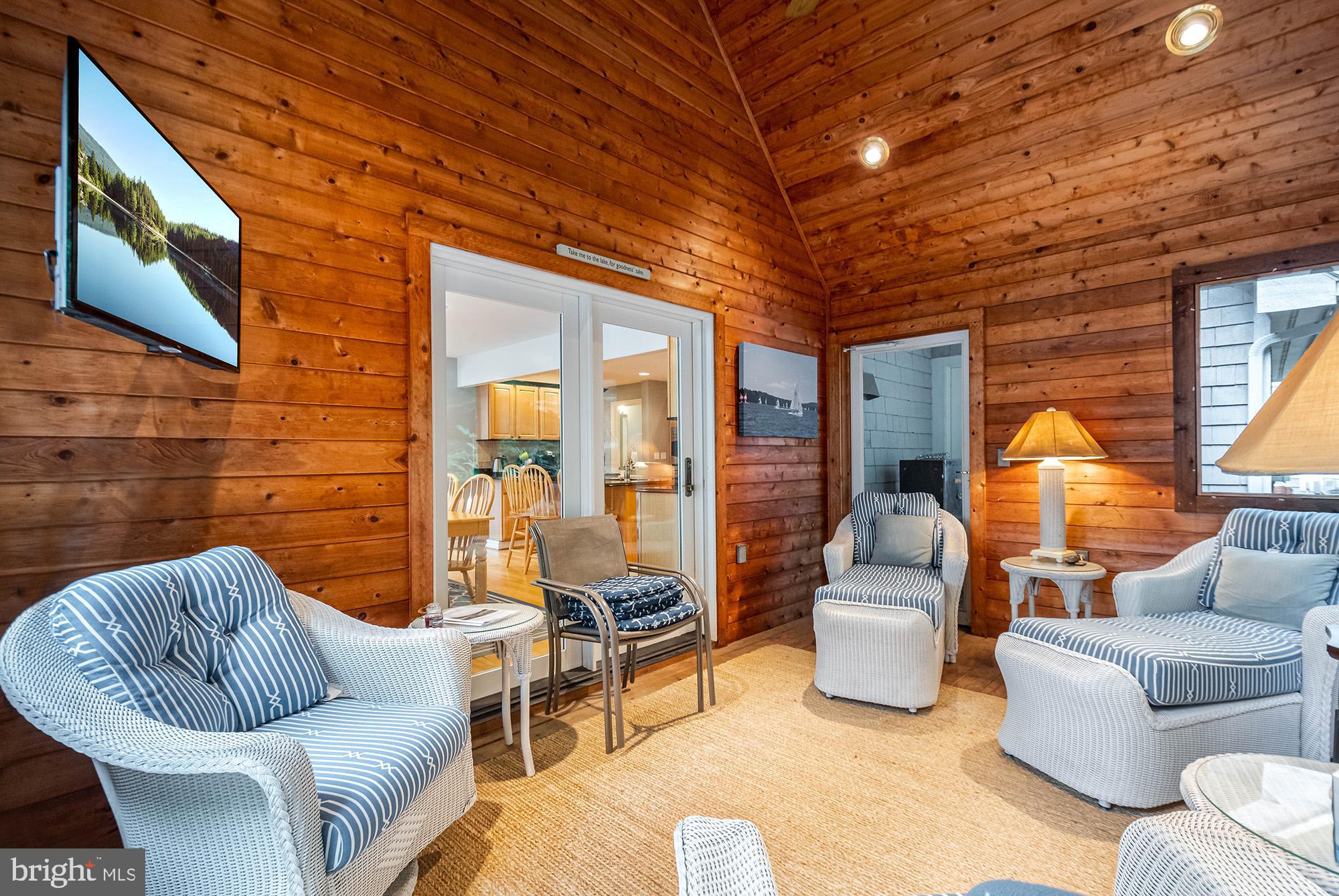 MEADOW MOUNTAIN - Residential