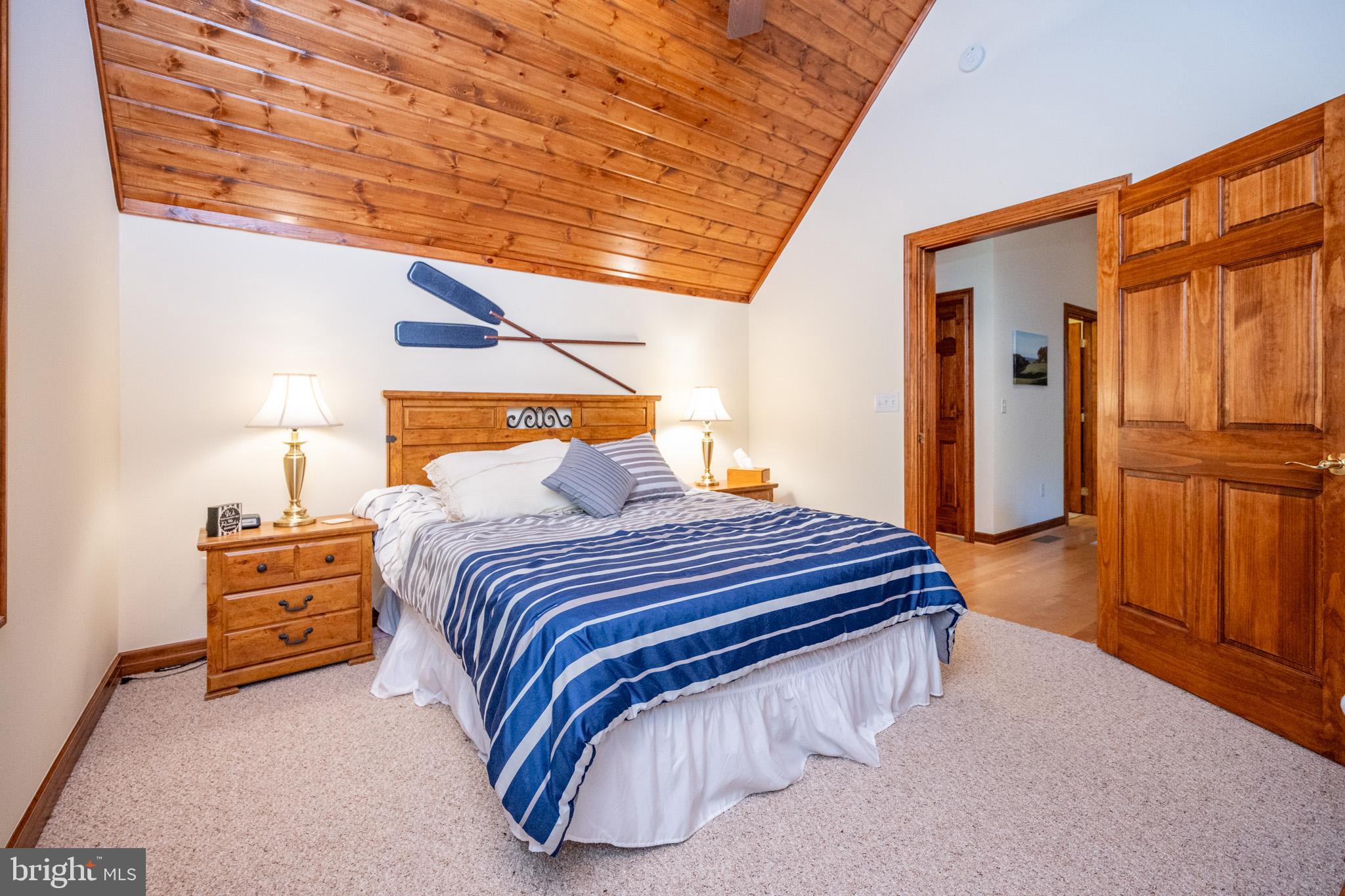 MEADOW MOUNTAIN - Residential