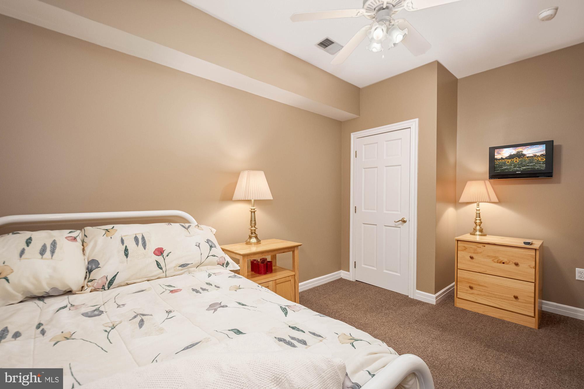 MEADOW MOUNTAIN - Residential