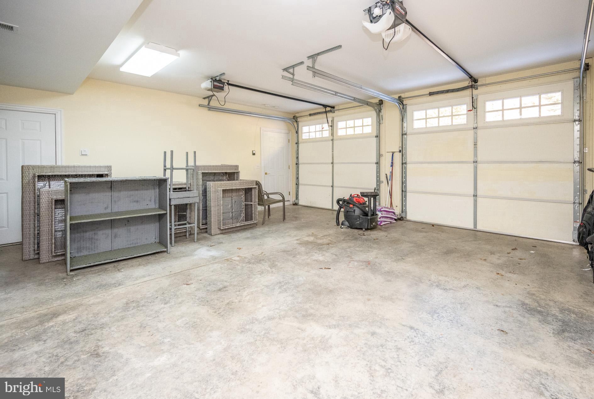 MEADOW MOUNTAIN - Residential