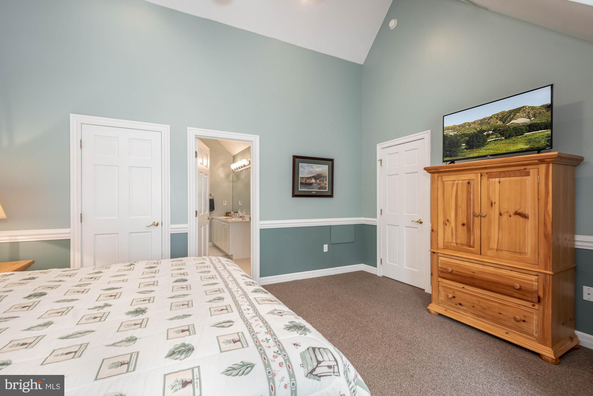 MEADOW MOUNTAIN - Residential