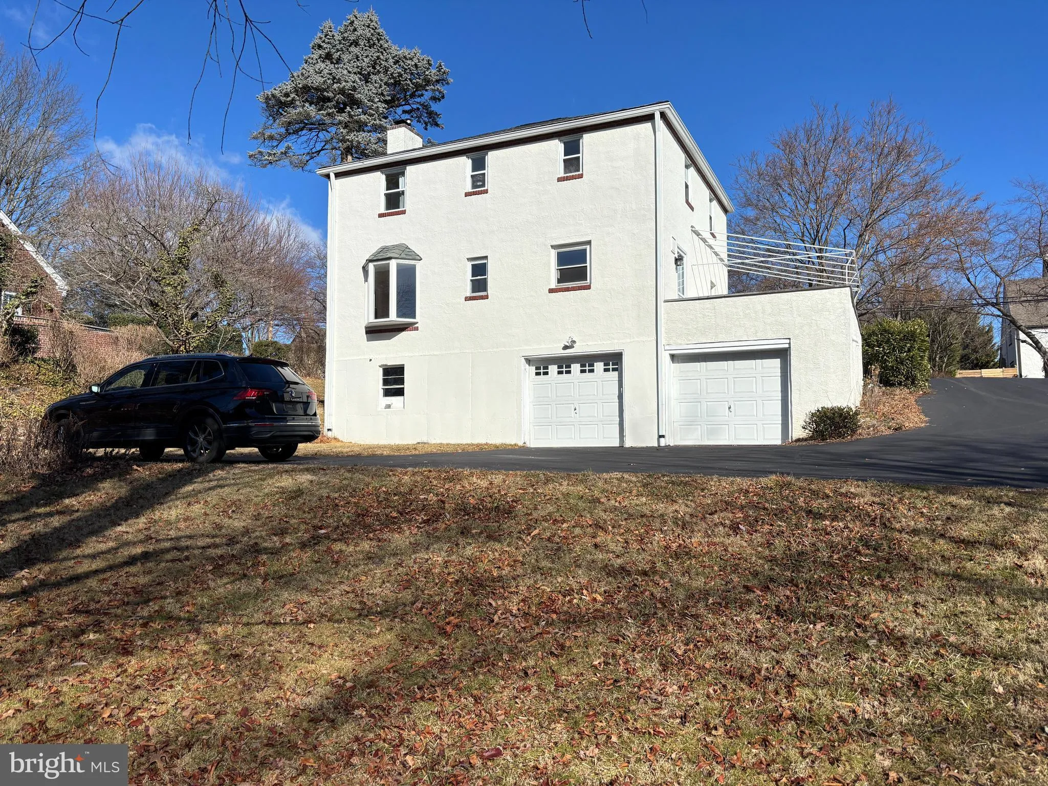 Wayne, Pennsylvania 19087, United States, 3 Bedrooms Bedrooms, ,3 BathroomsBathrooms,Residential,Pending,13587