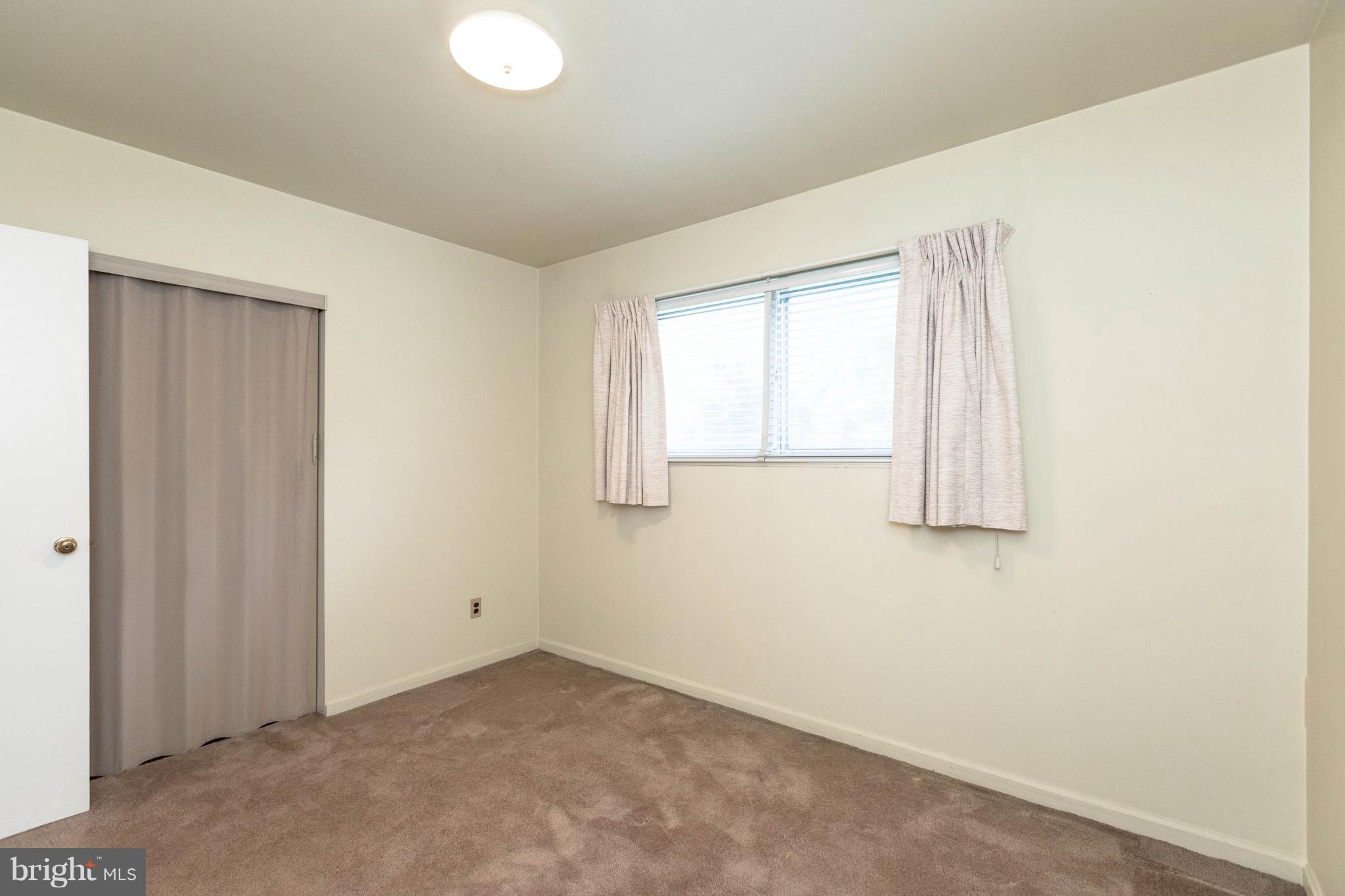 MARLOW HEIGHTS - Residential