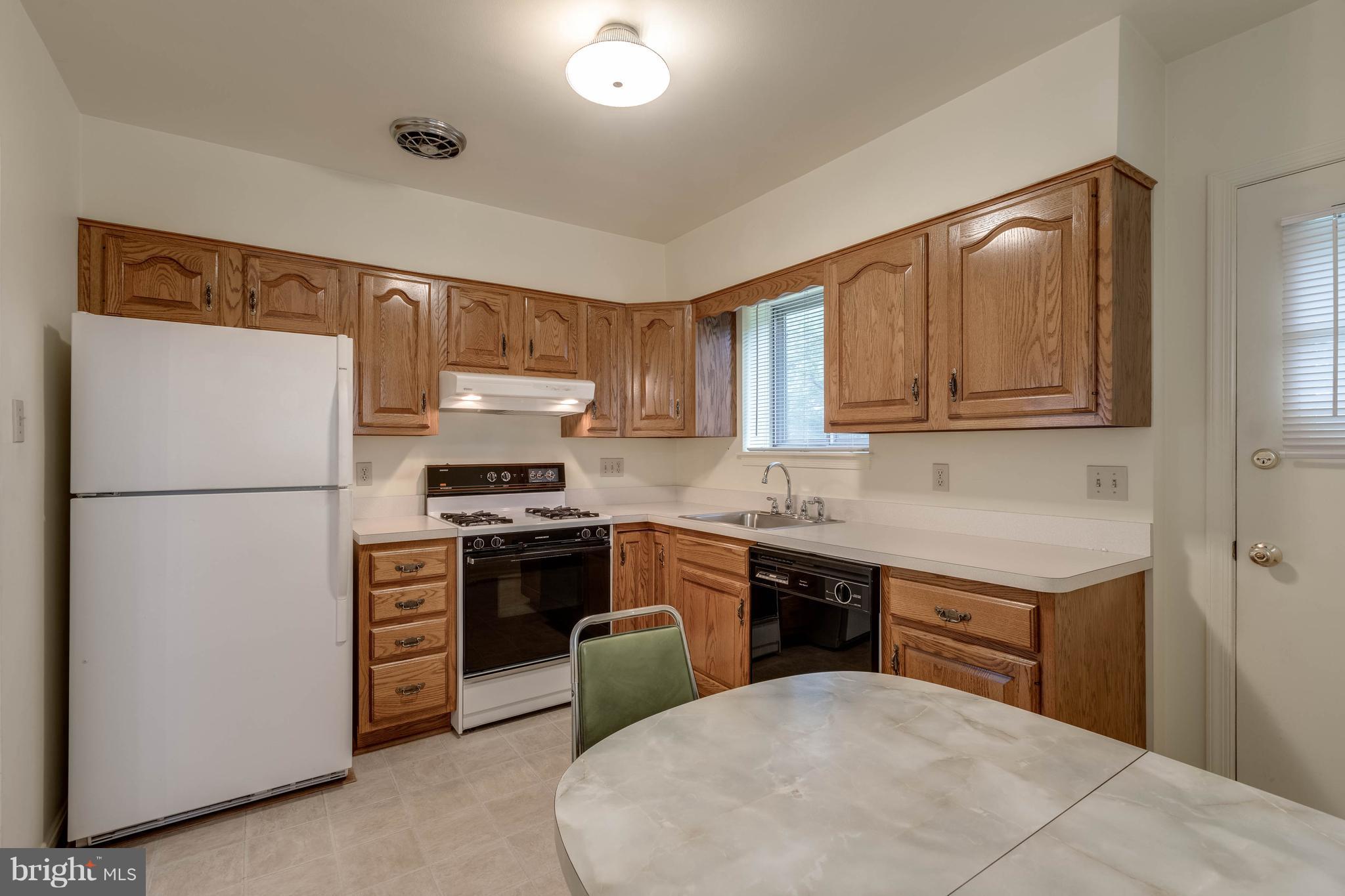 MARLOW HEIGHTS - Residential