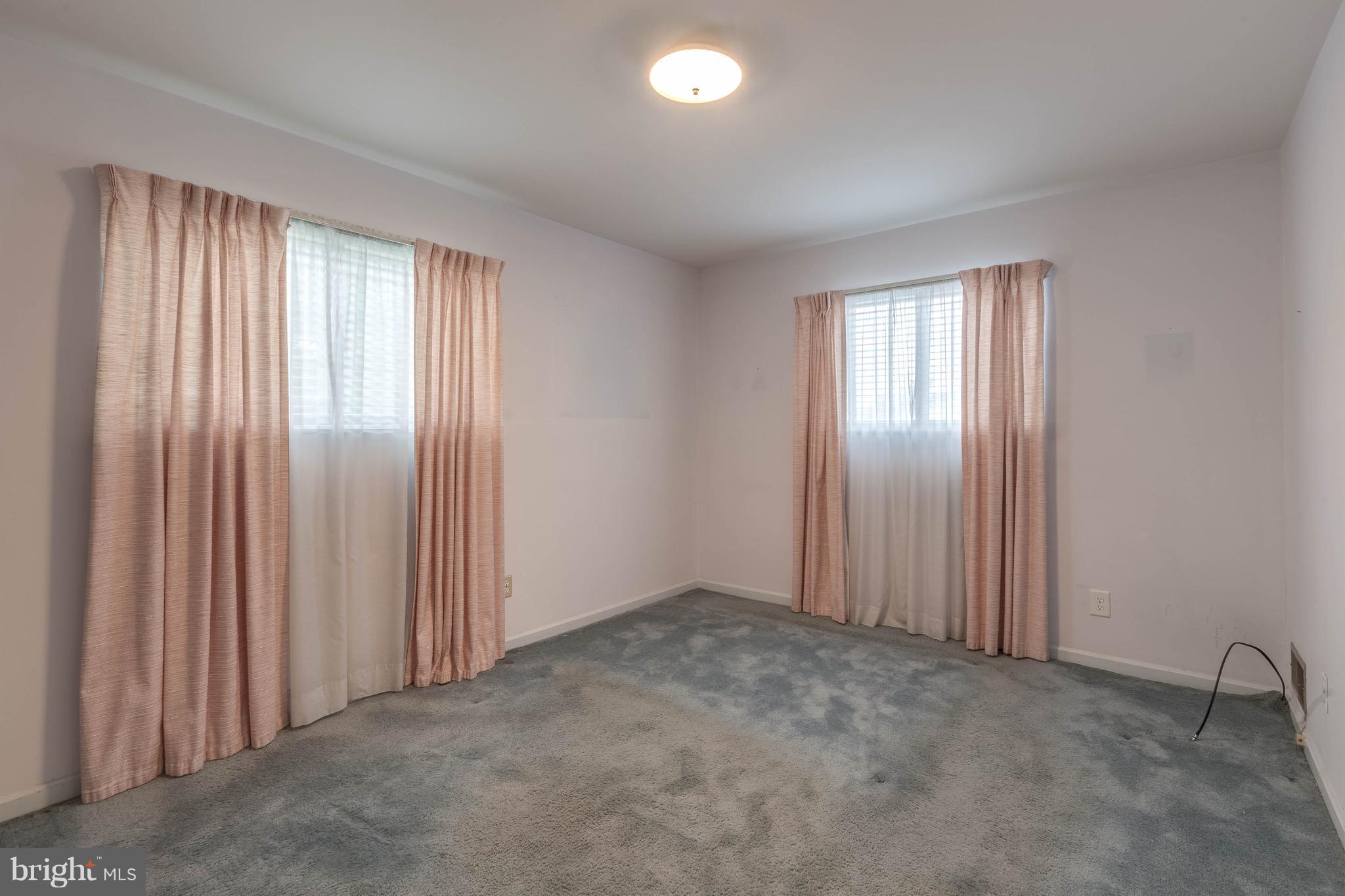 MARLOW HEIGHTS - Residential