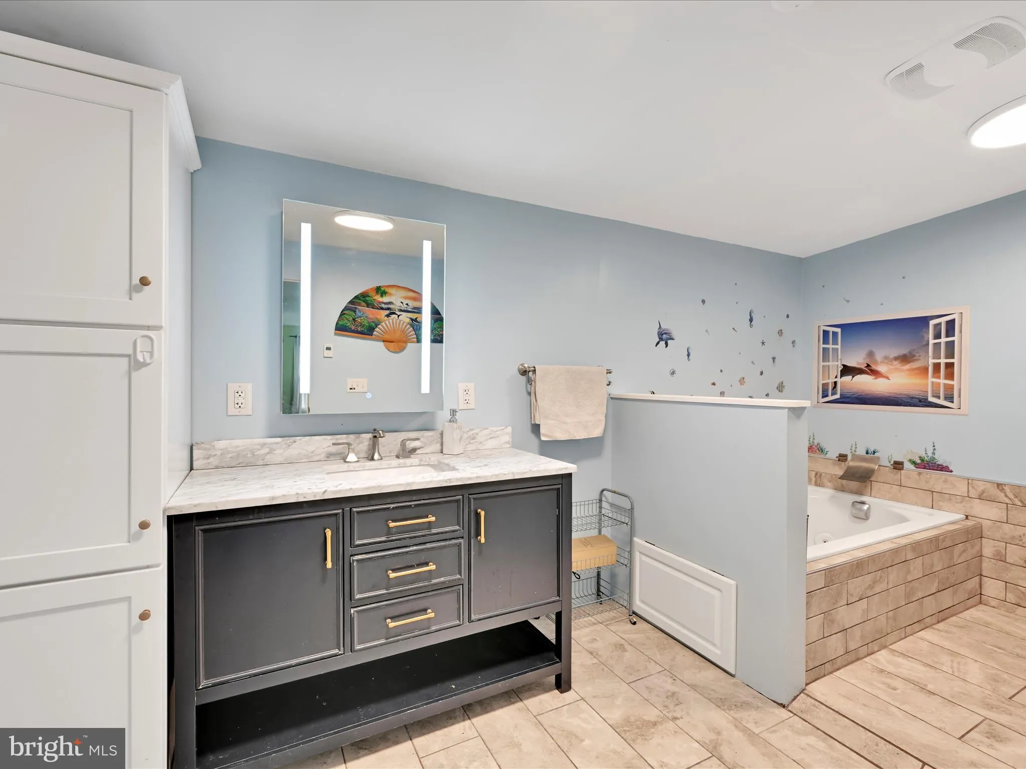 Auburn, Pennsylvania 17922, United States, 4 Bedrooms Bedrooms, ,4 BathroomsBathrooms,Residential,Active,141412