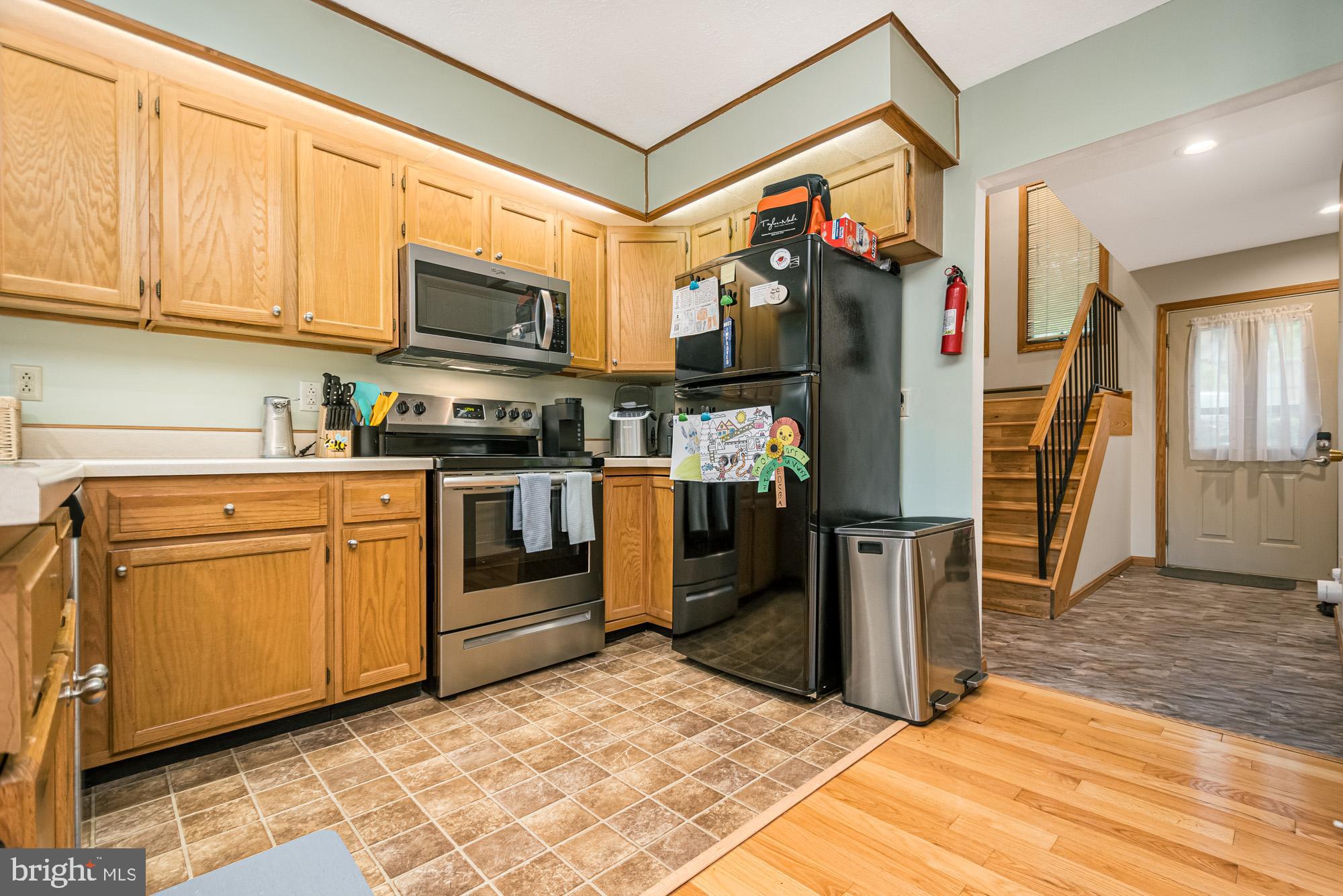 4 LAUREL BROOK DRIVE 4