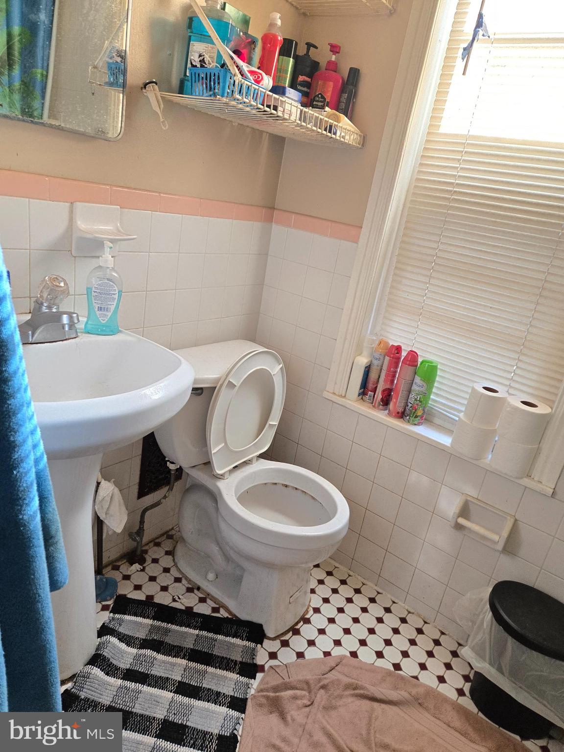 EAST KENSINGTON - Residential