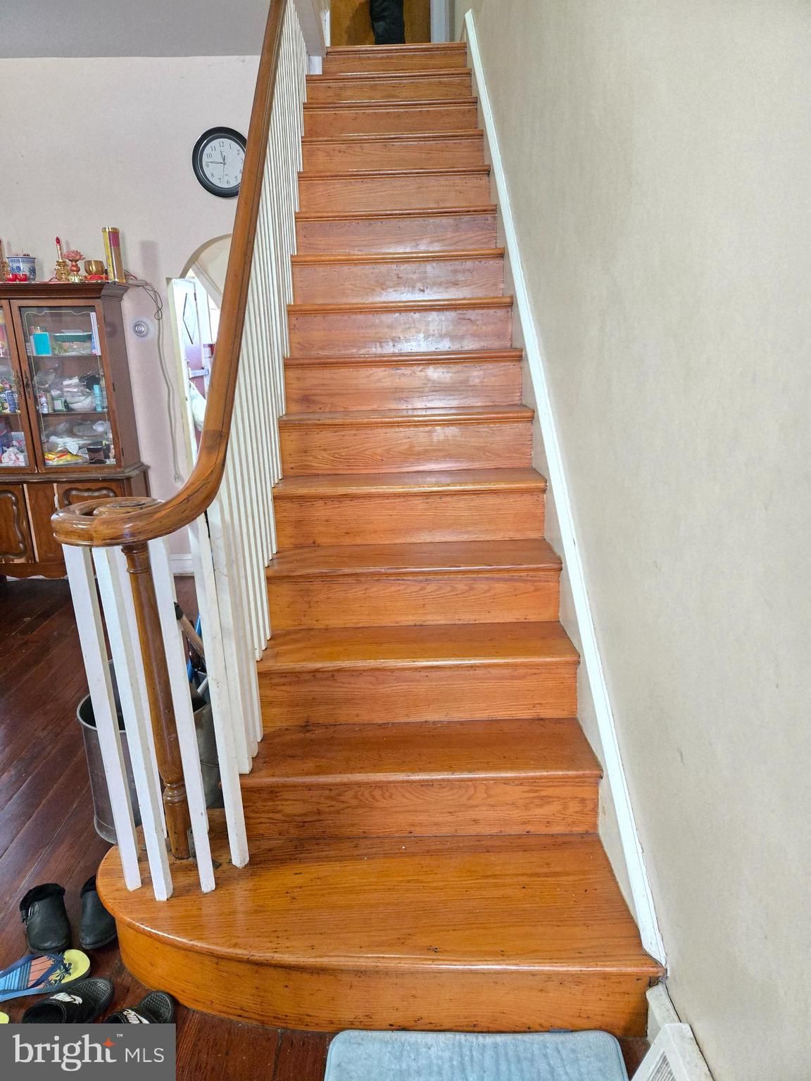 EAST KENSINGTON - Residential