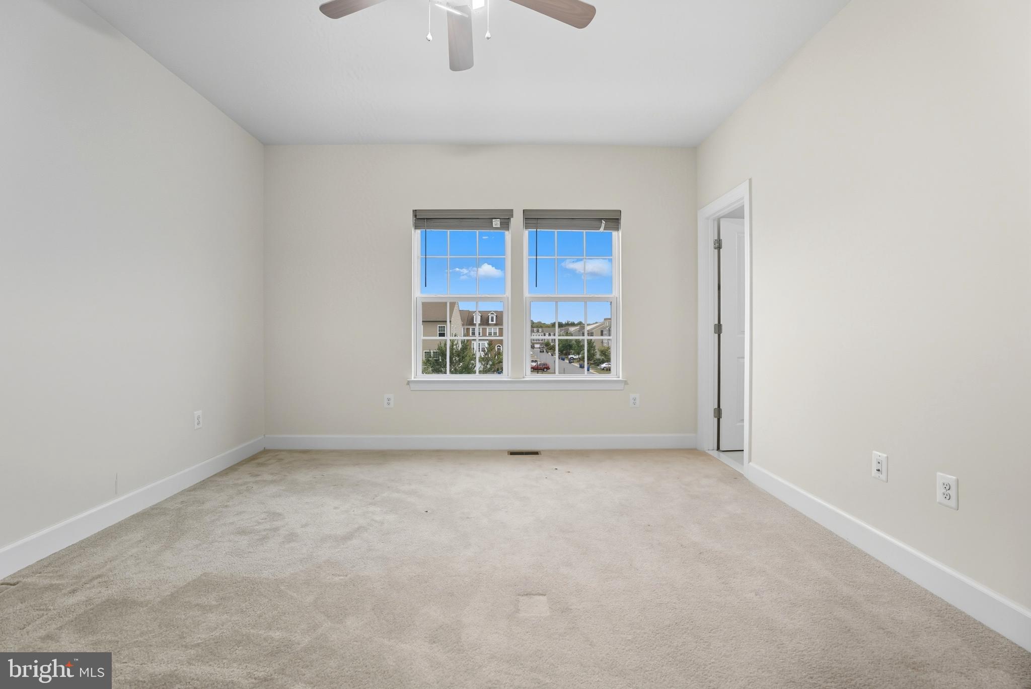 BRADLEY SQUARE - Residential Lease