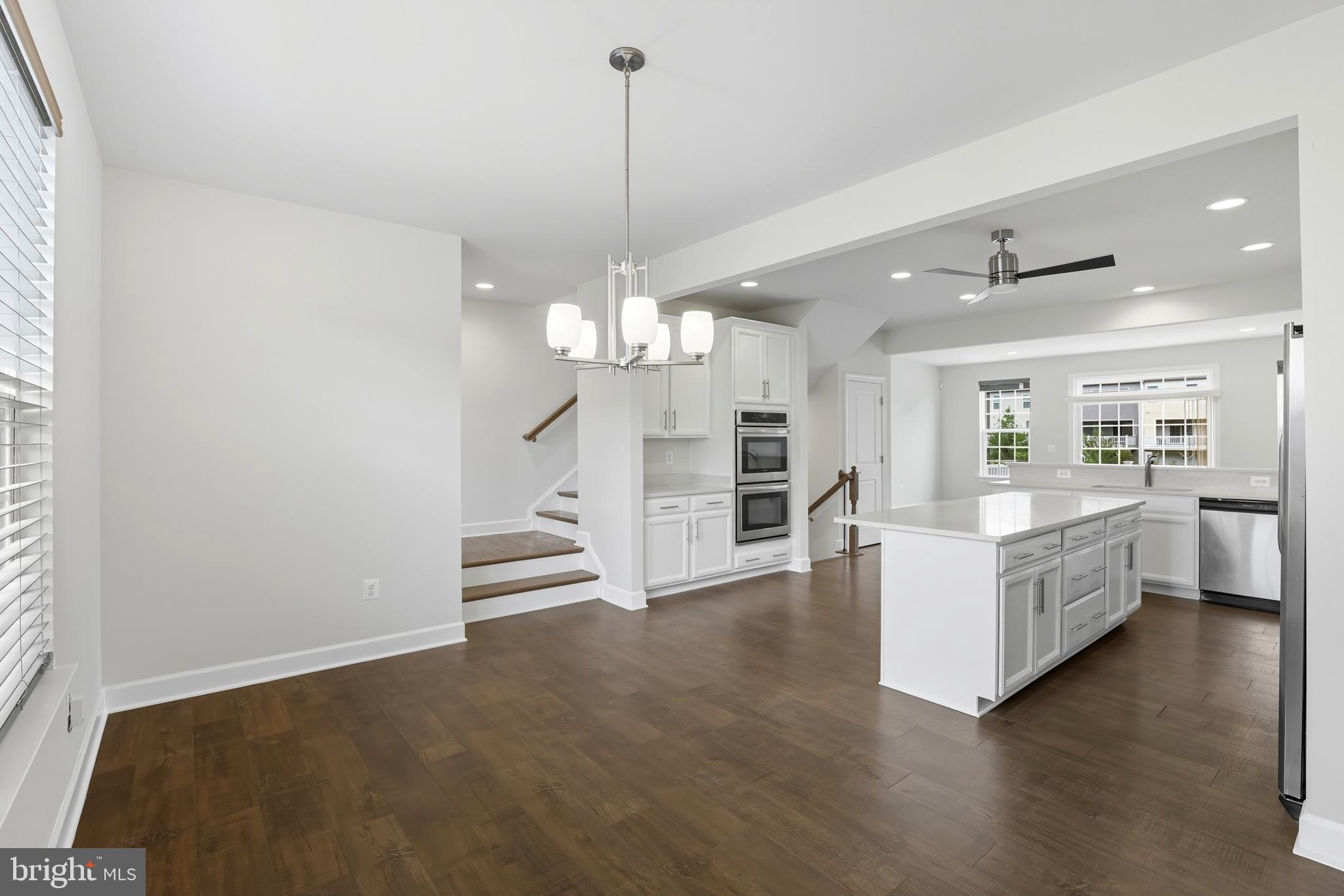 BRADLEY SQUARE - Residential Lease