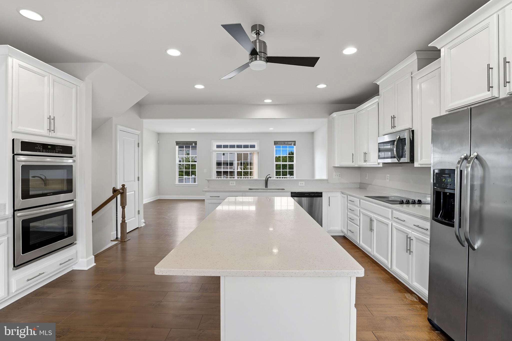 BRADLEY SQUARE - Residential Lease