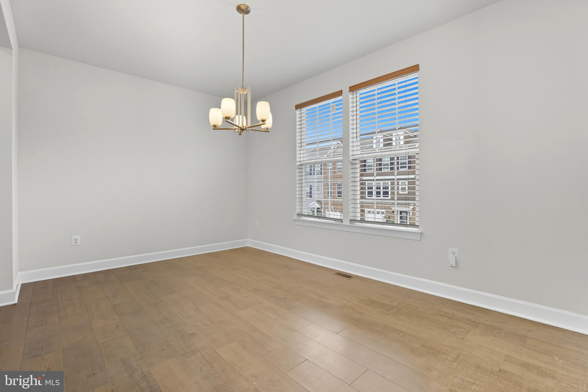 BRADLEY SQUARE - Residential Lease