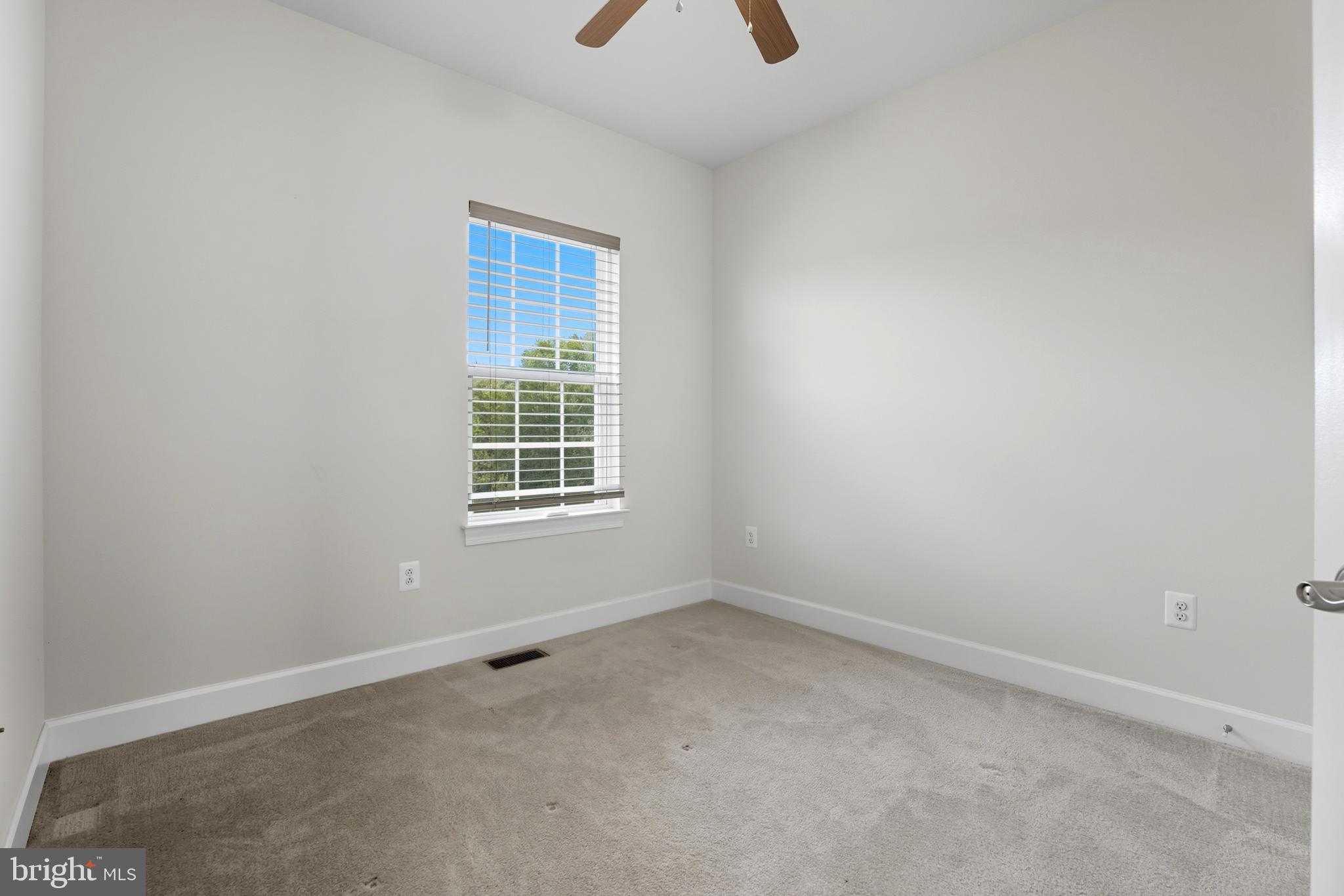 BRADLEY SQUARE - Residential Lease