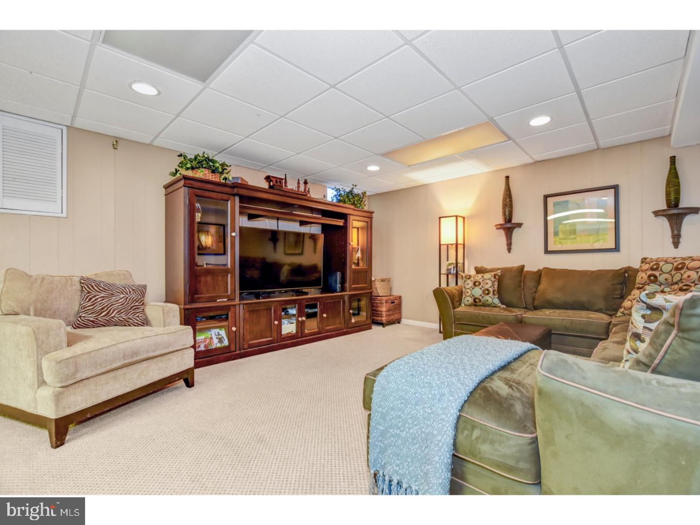 SUNWOOD FARM - Residential