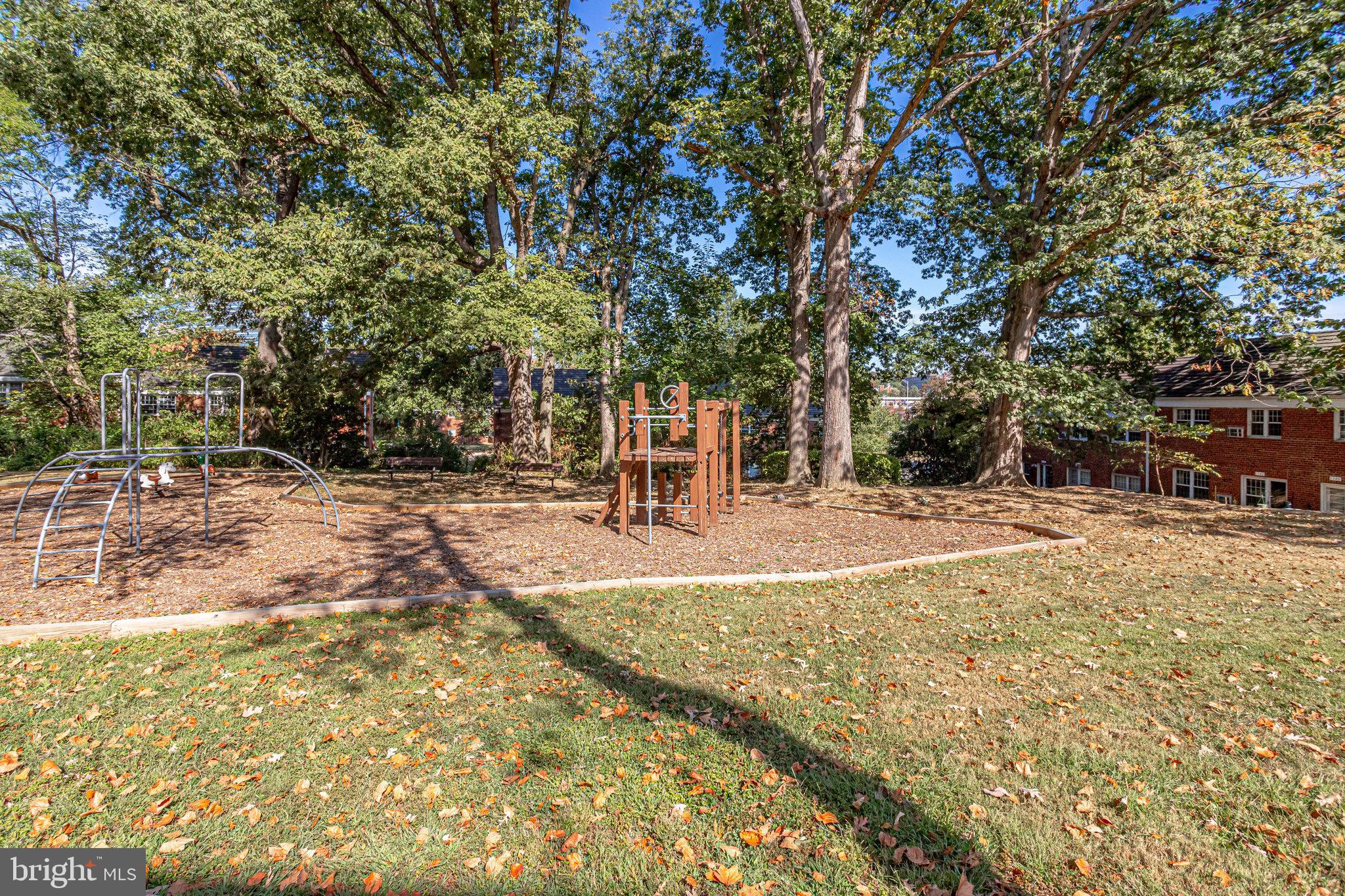 PARKFAIRFAX - Residential