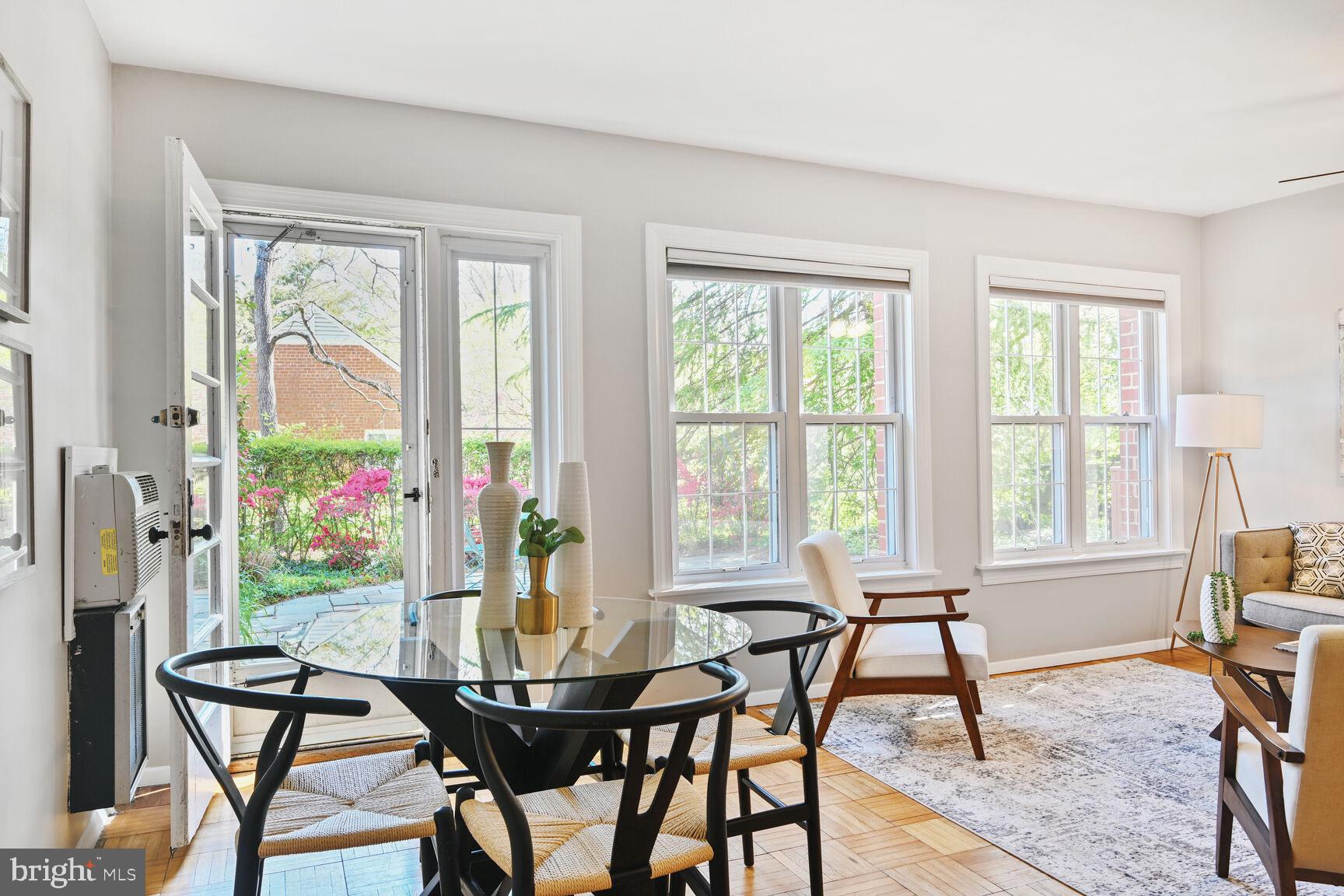 PARKFAIRFAX - Residential