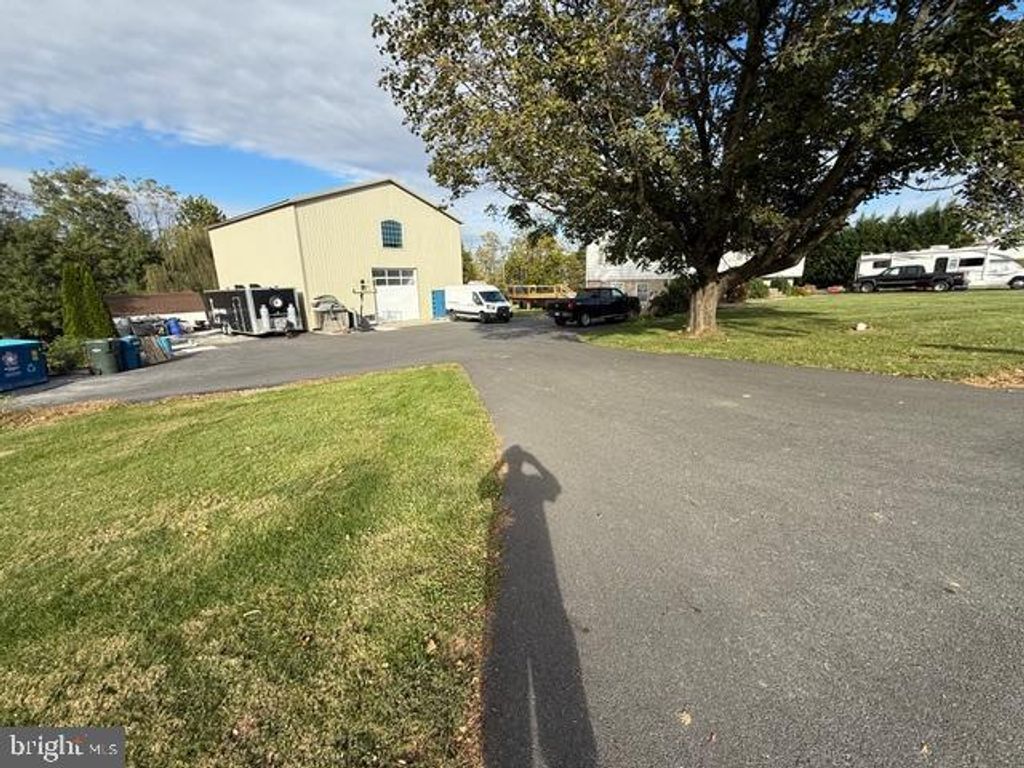 Photo of 65 Campbell Road, YORK, PA 17402 (MLS # PAYK2076022)