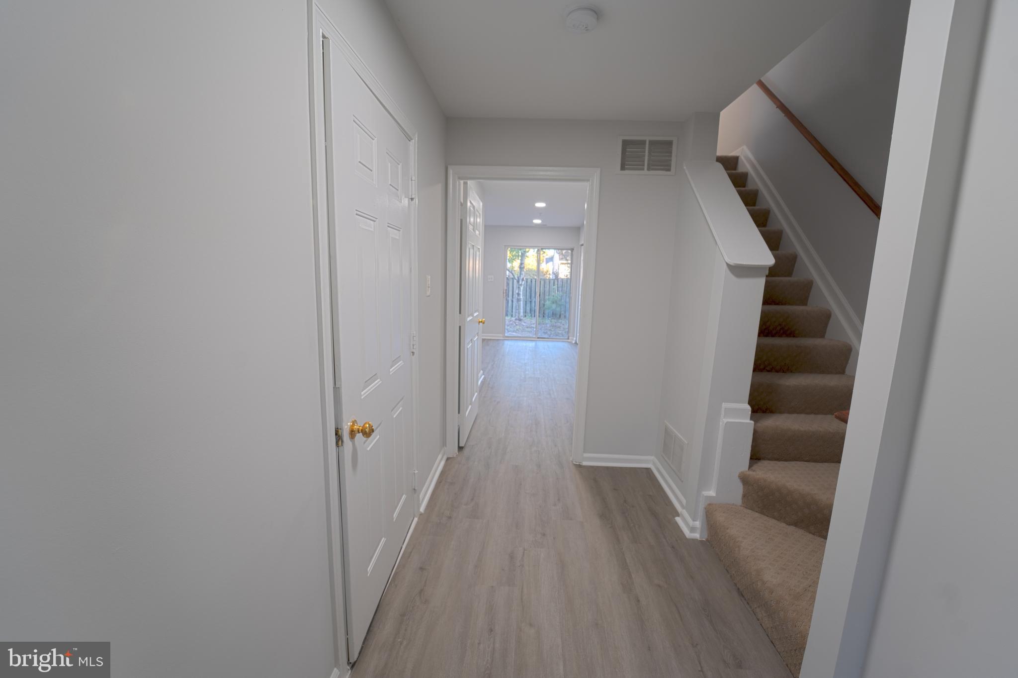 THOMPSON ESTATES - Residential