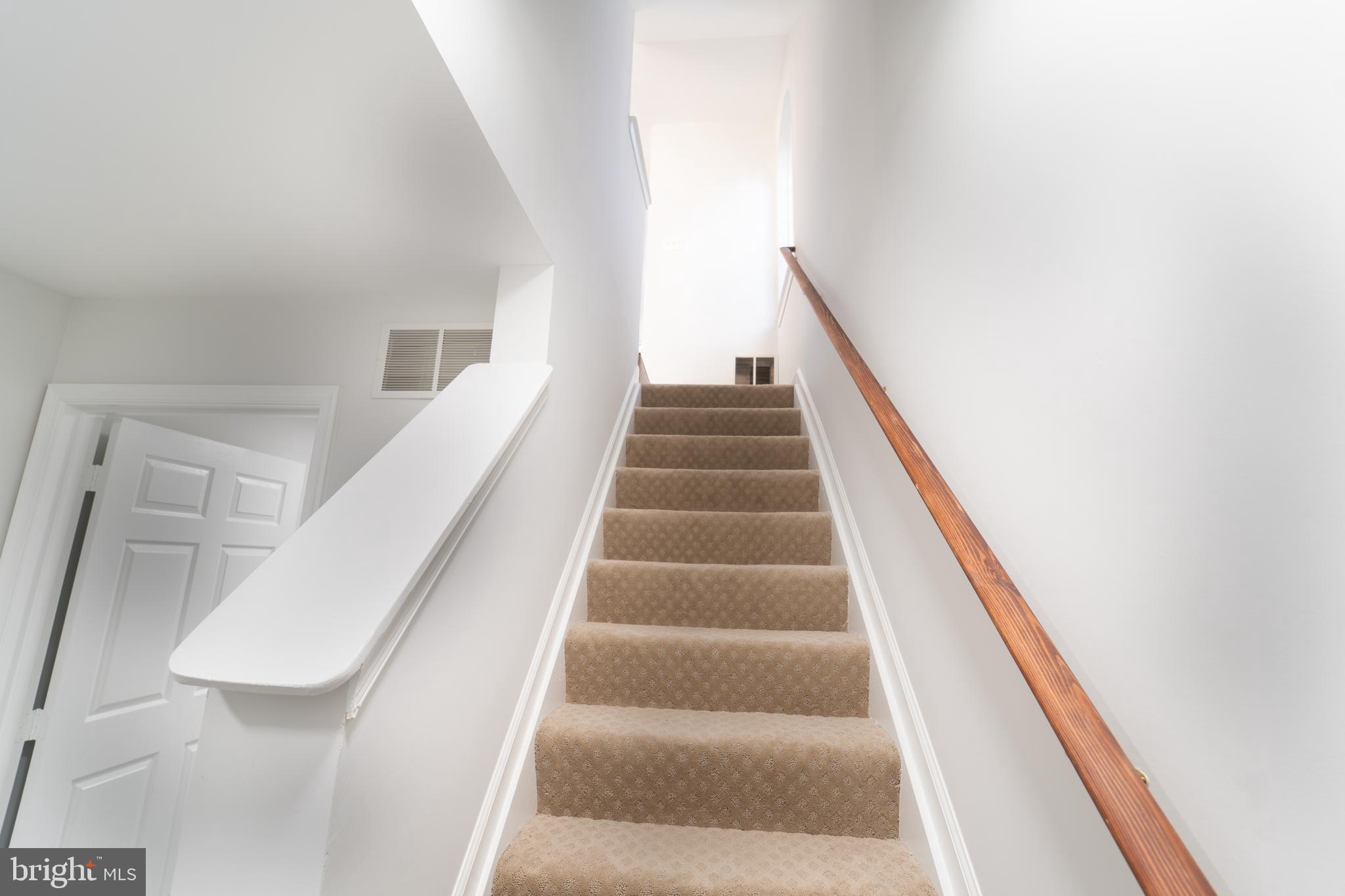 THOMPSON ESTATES - Residential